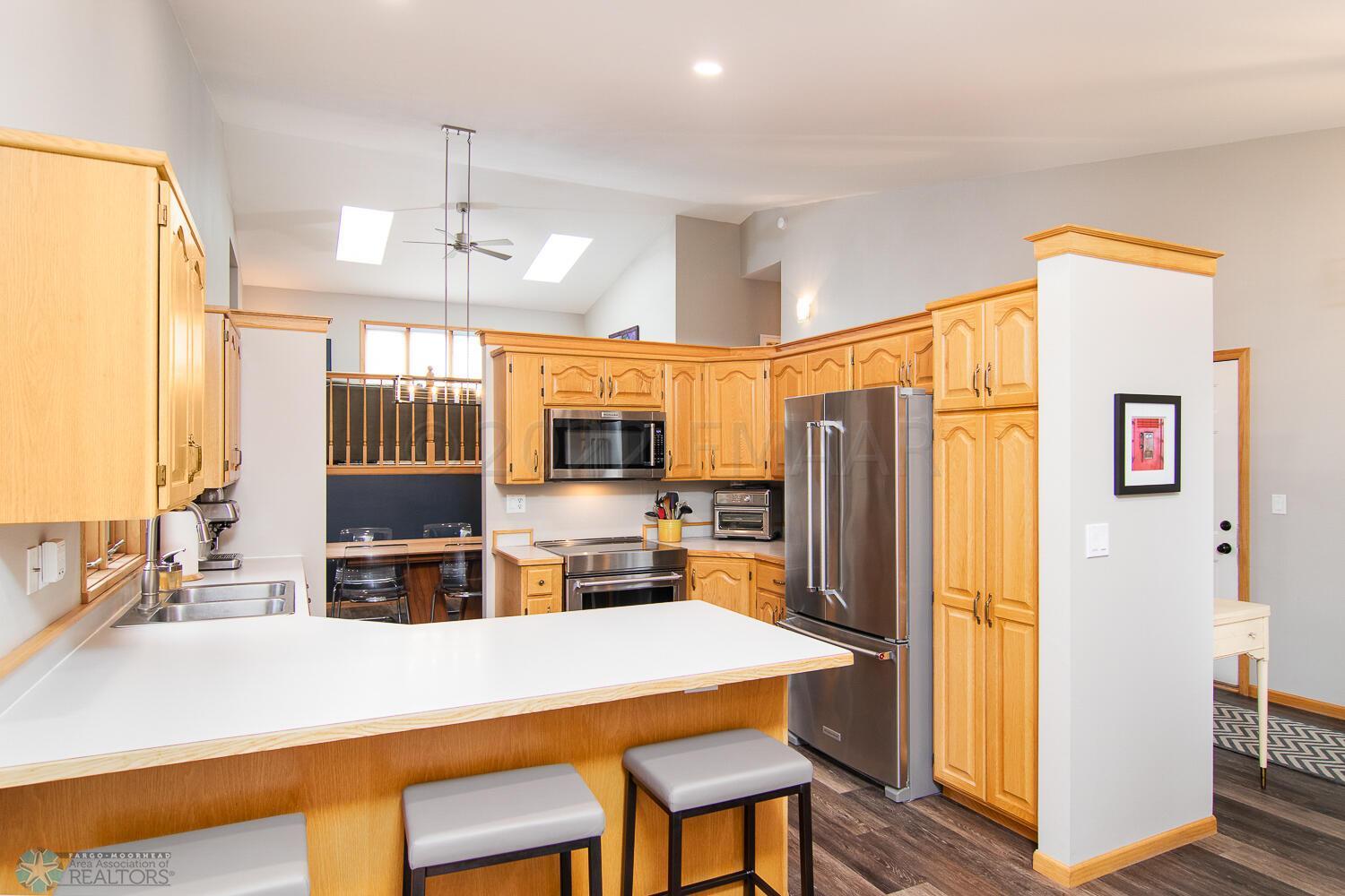 Kitchen Wide