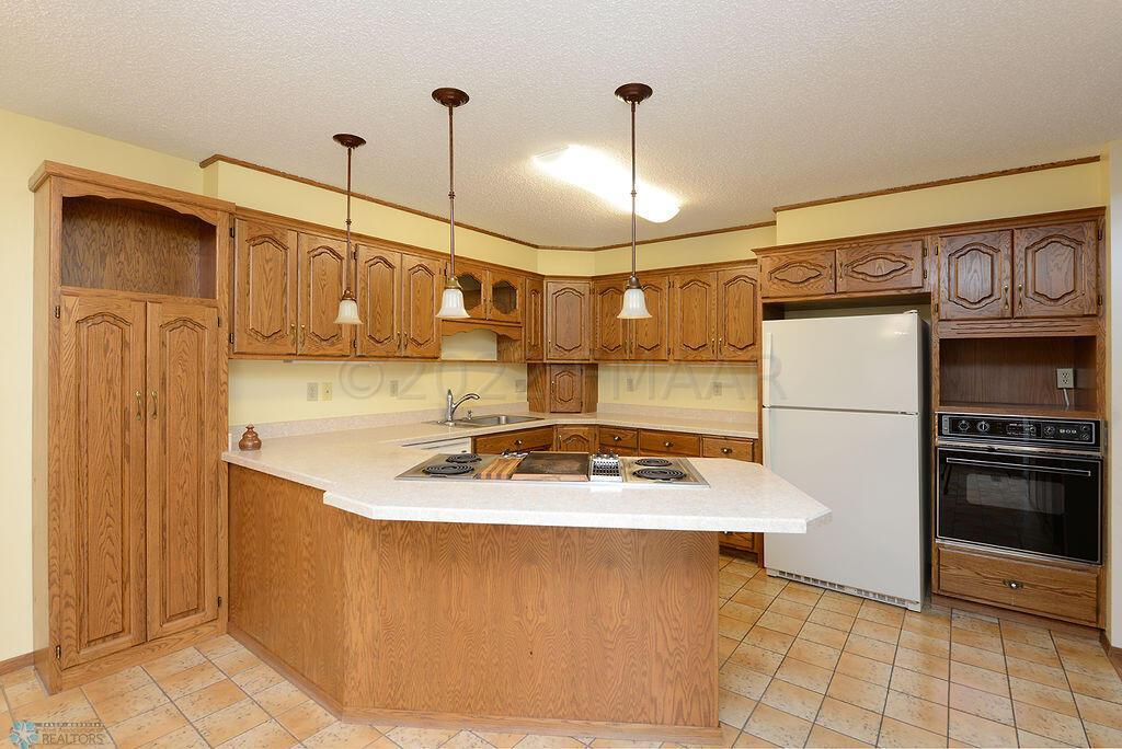 Lots of Kitchen Storage
