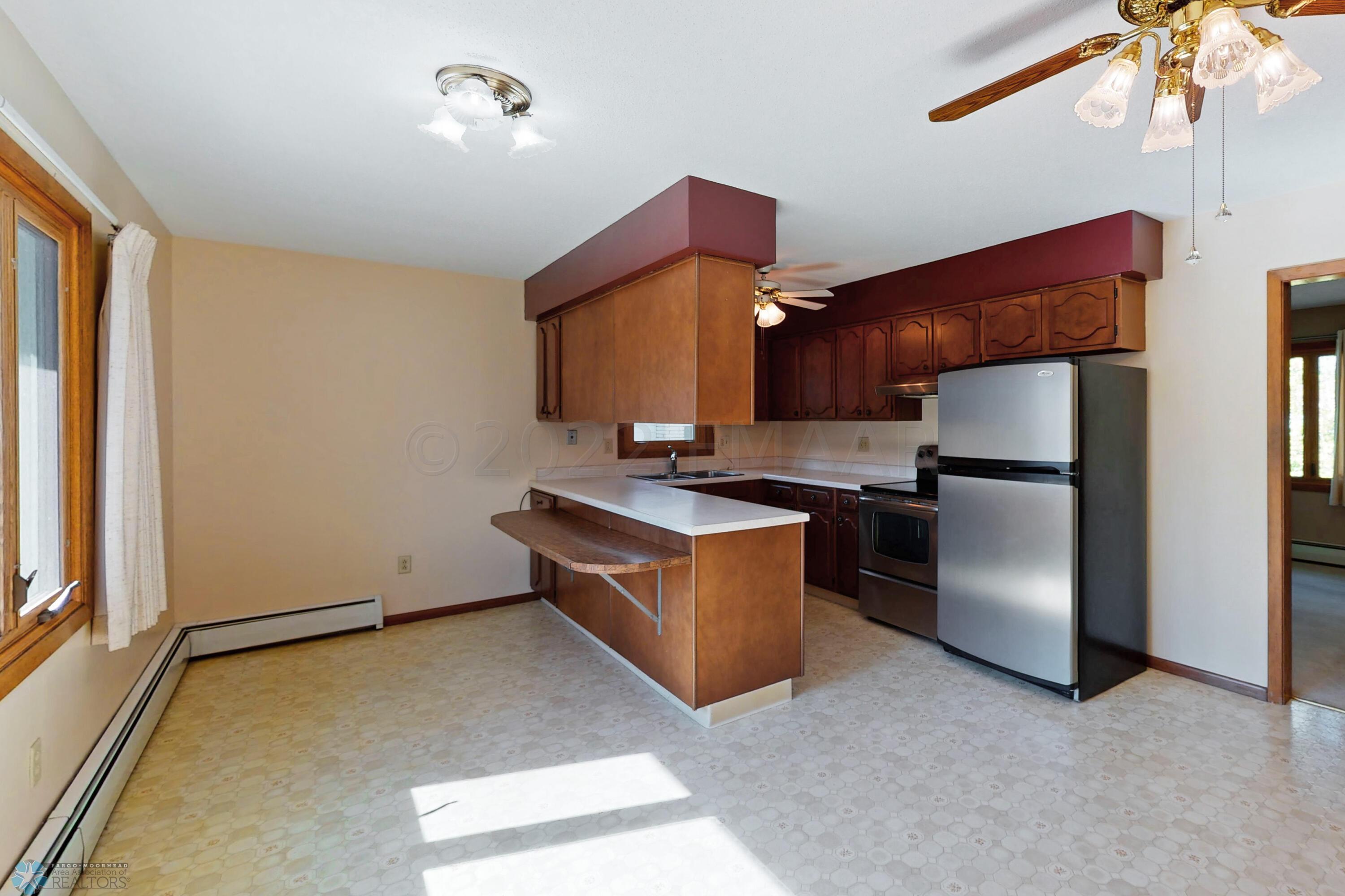 Large eat in kitchen