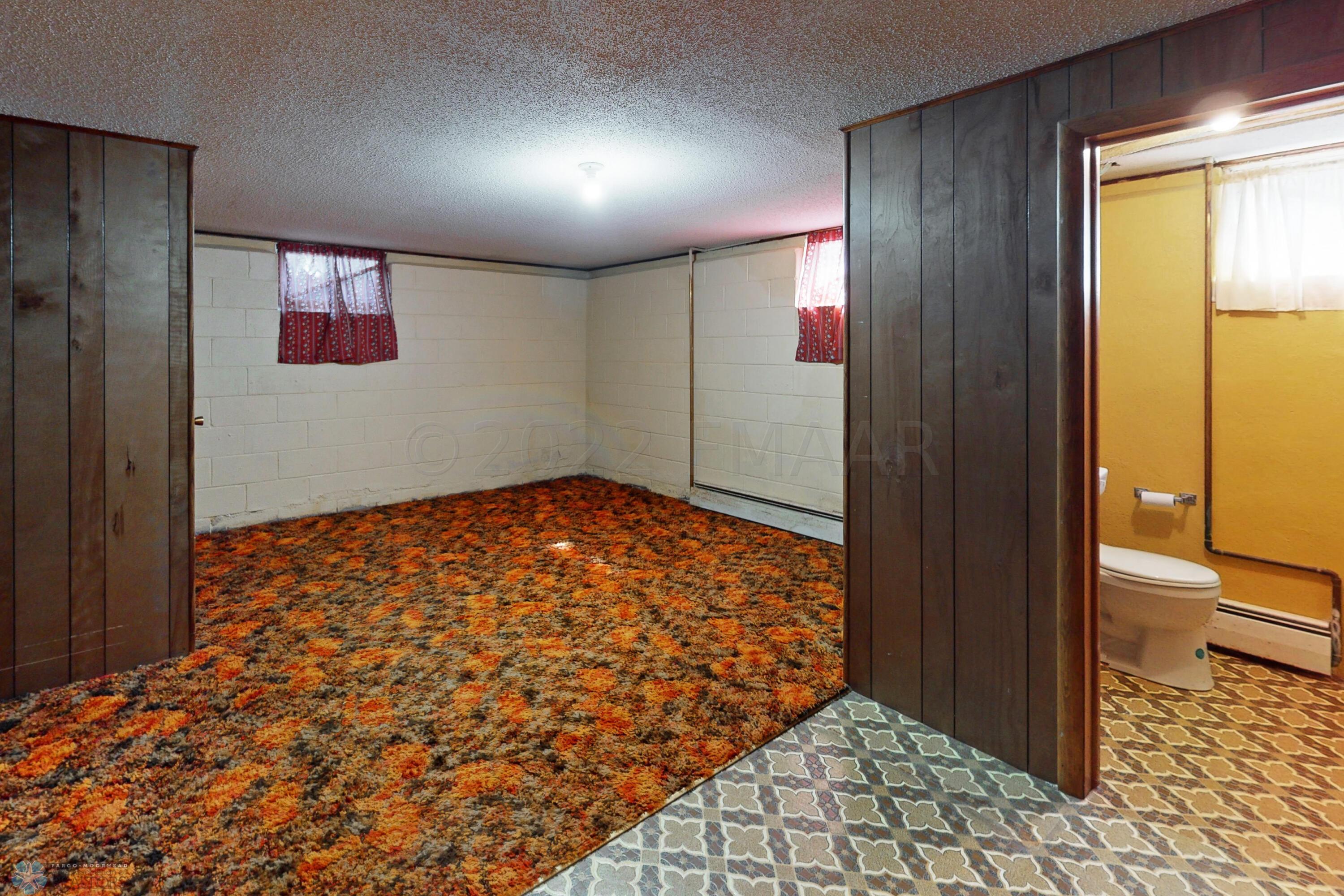 Lower level room no egress