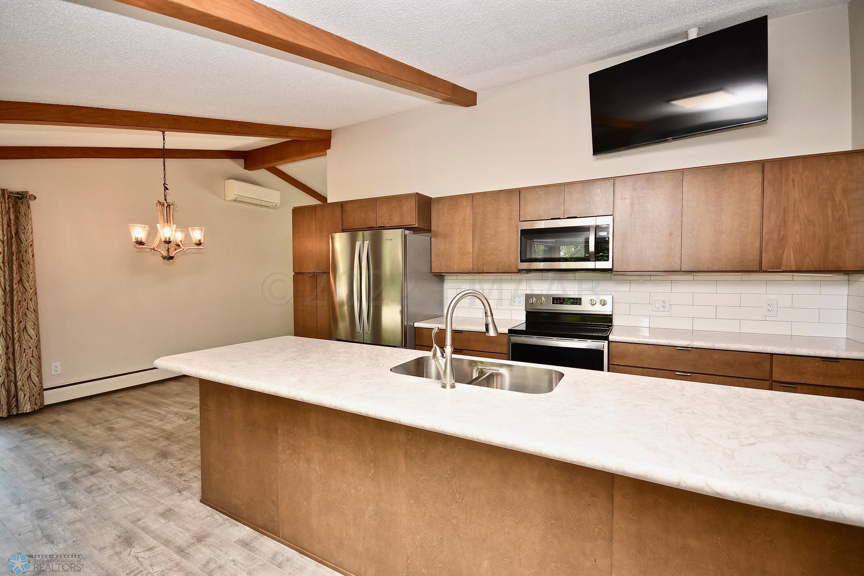 Kitchen 6
