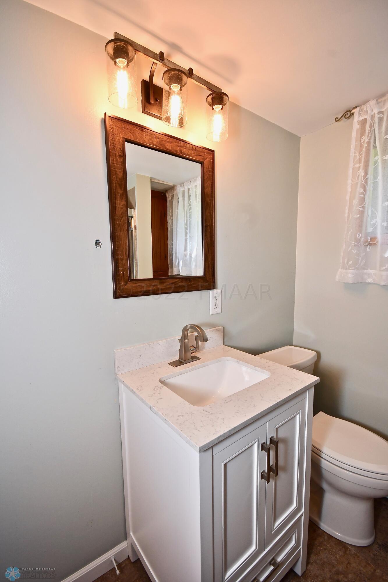 Lower Level Full Bath