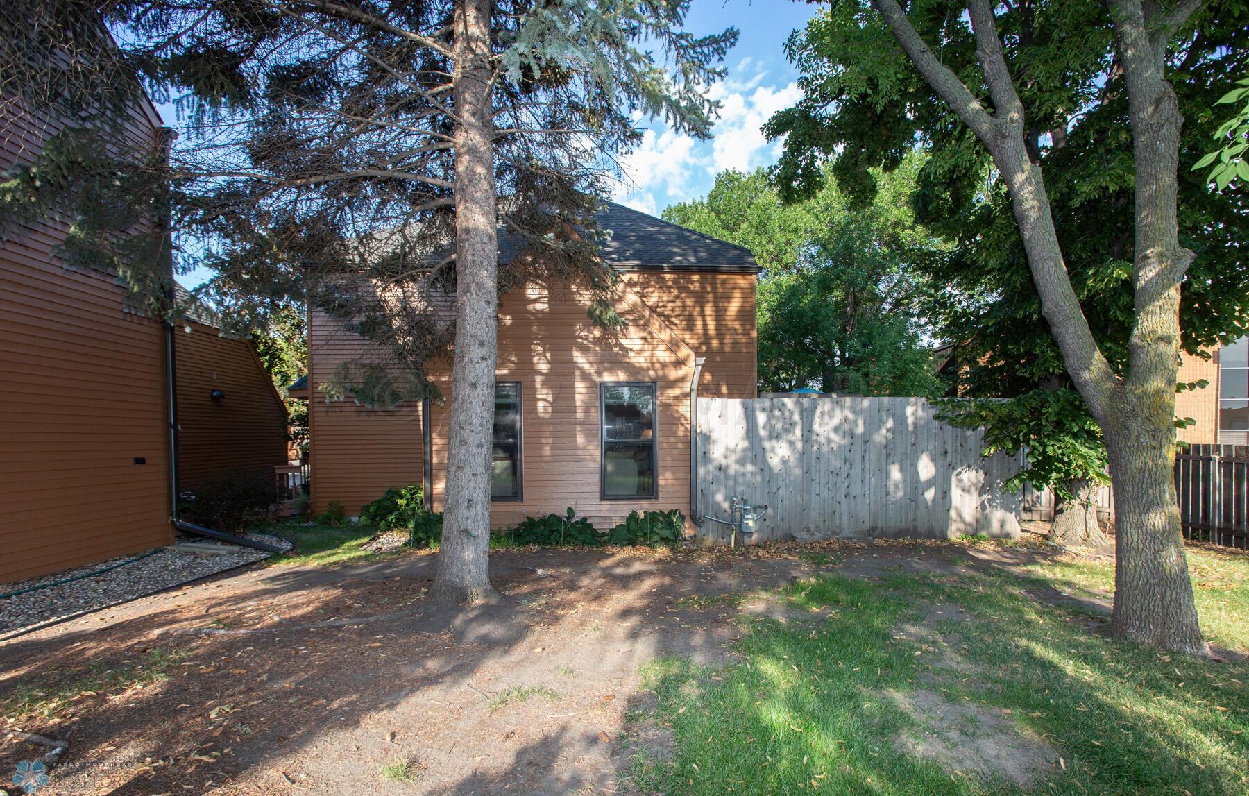 Unit side view