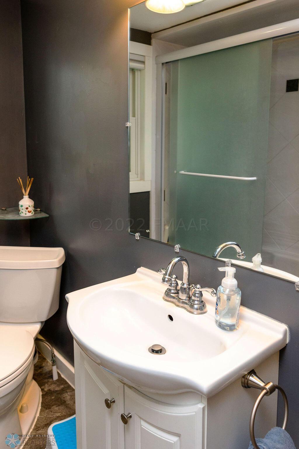 Upper Bathroom
