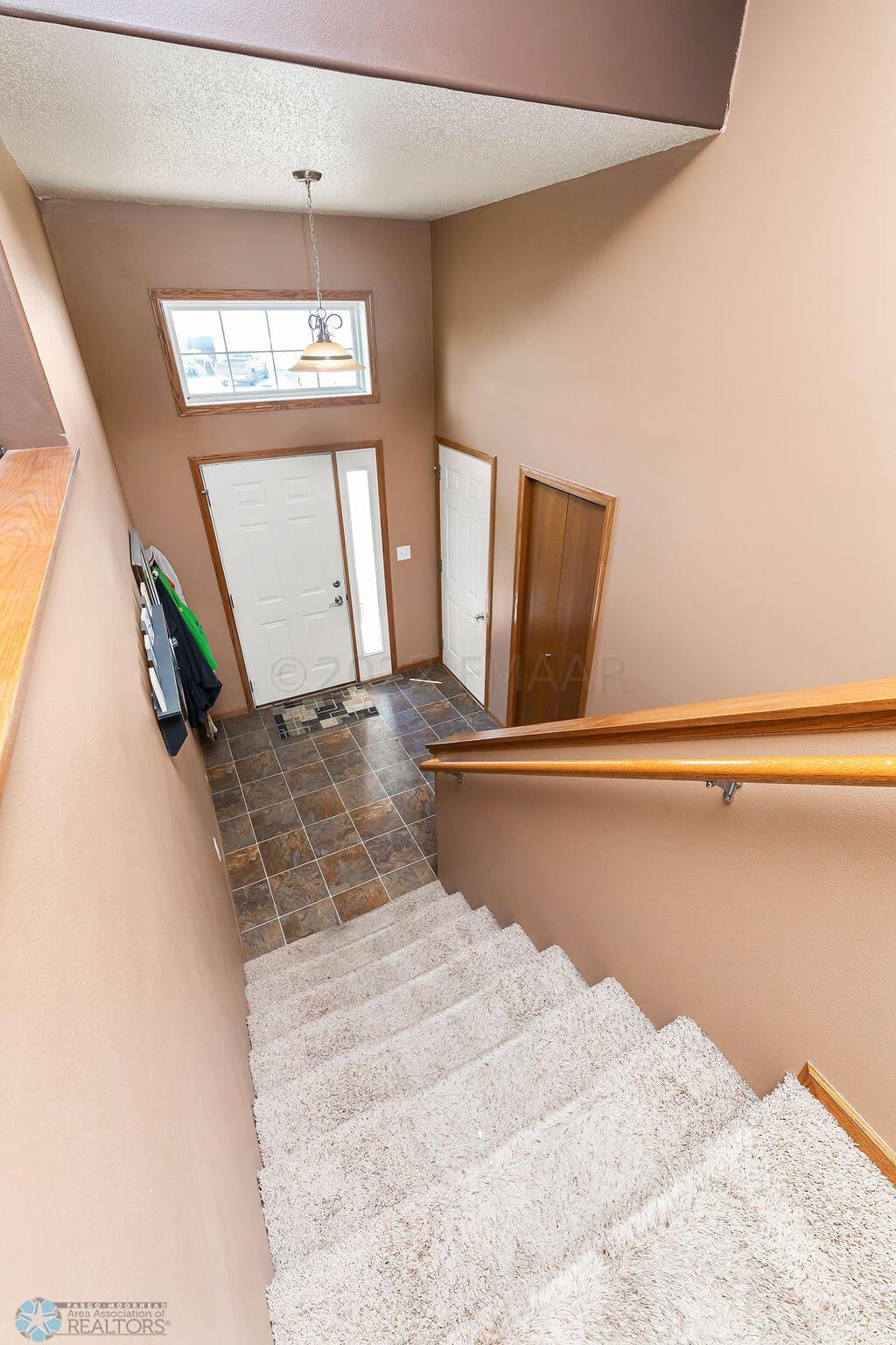 Spacious entry