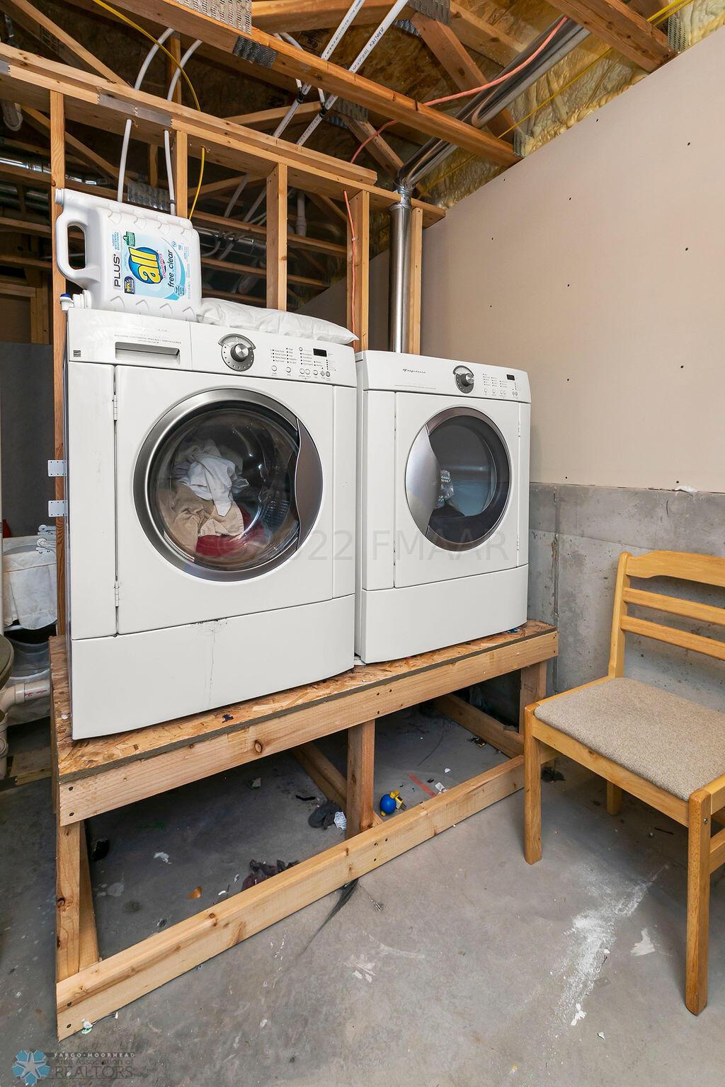 Washer & Dryer Included