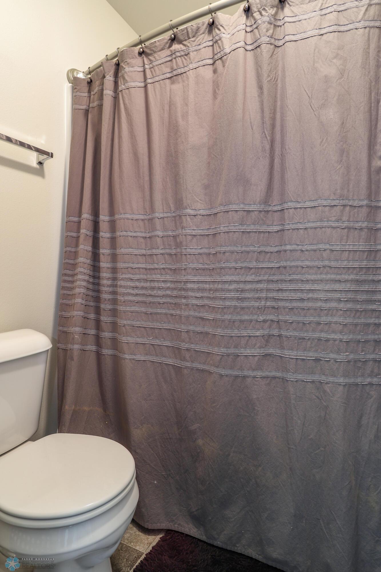 Upper bath