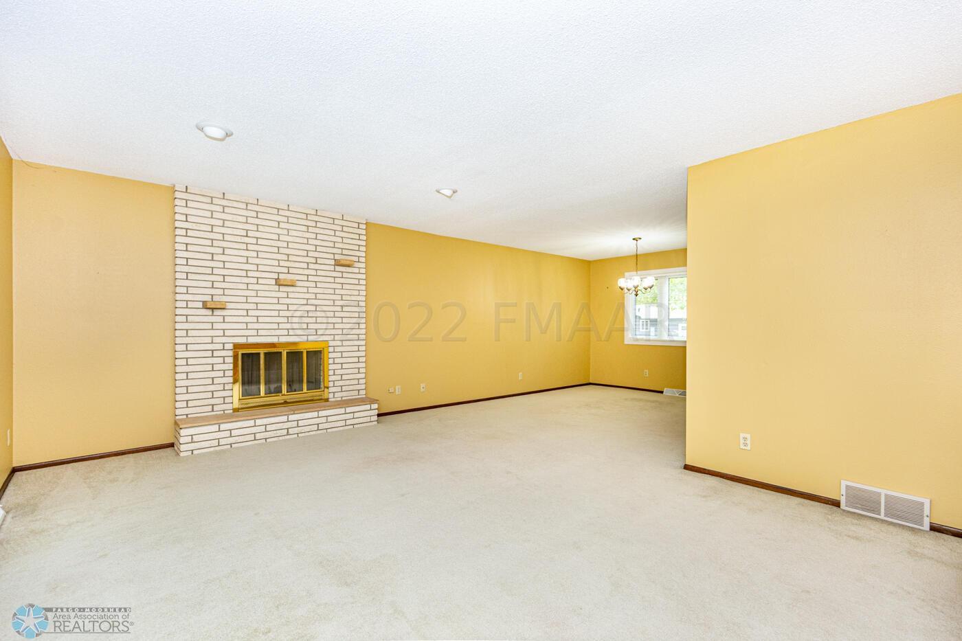 Living/Dining