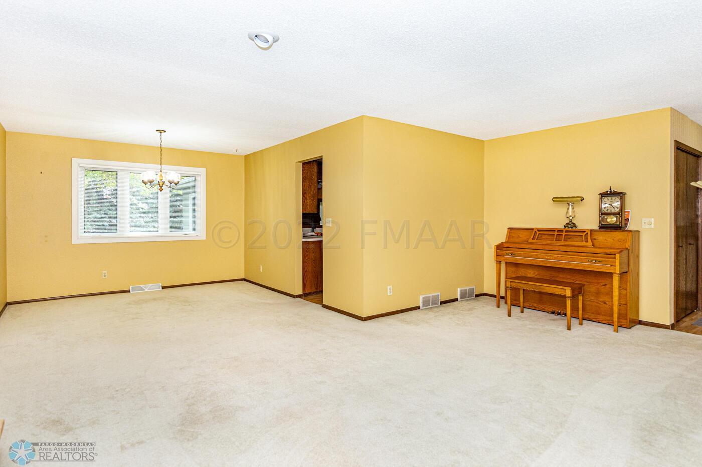 Living/Dining