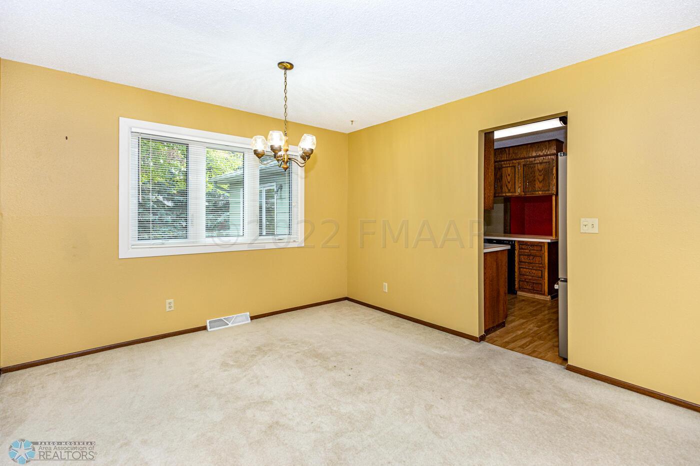 Formal Dining