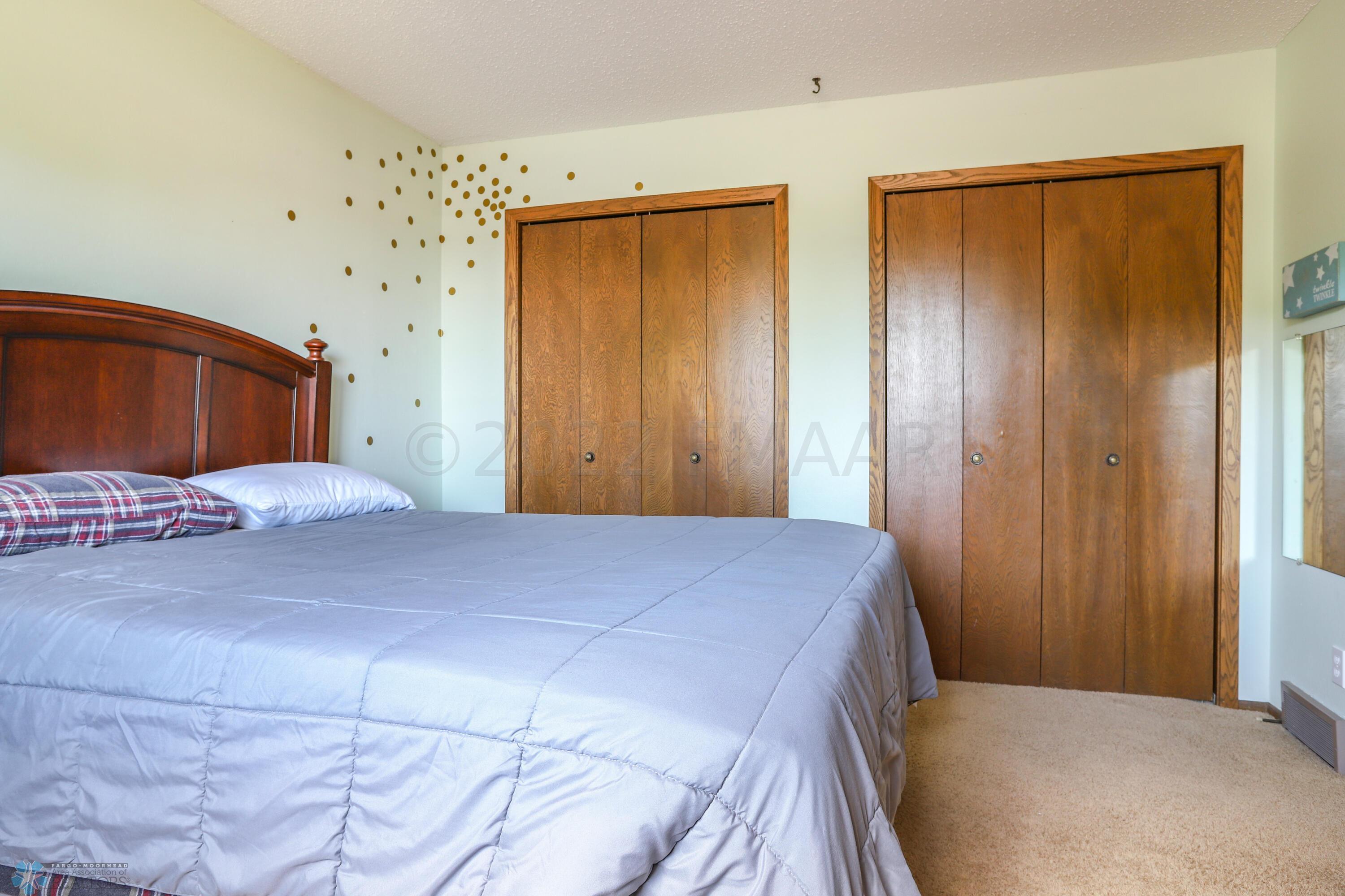 Bedroom #2 (view 2)