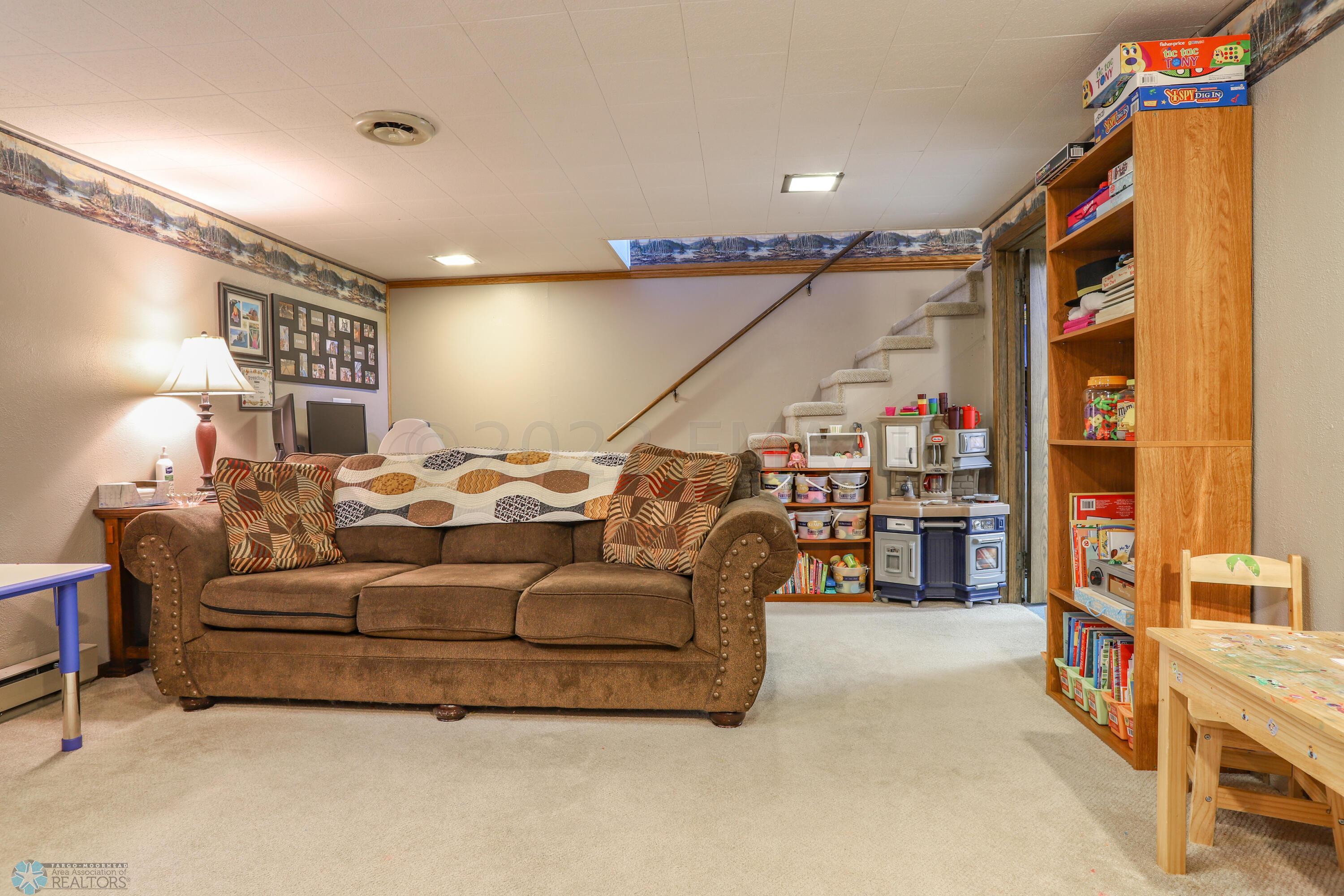 Family Room (view 2)