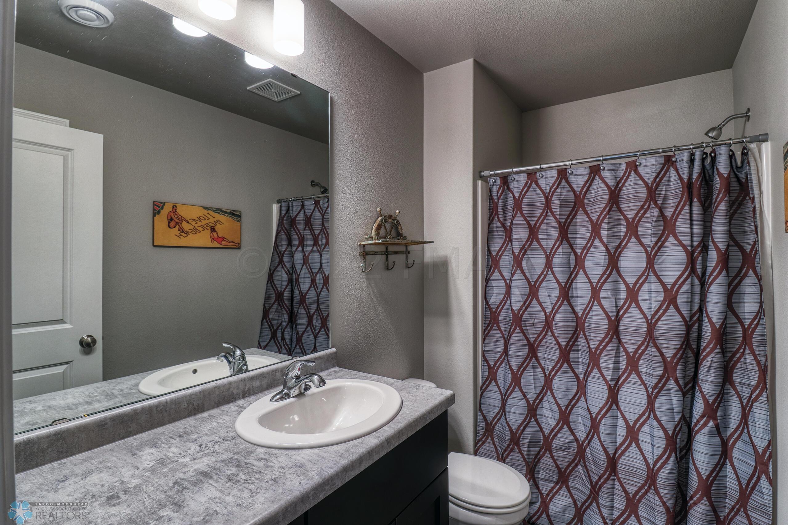 Bathroom2_1