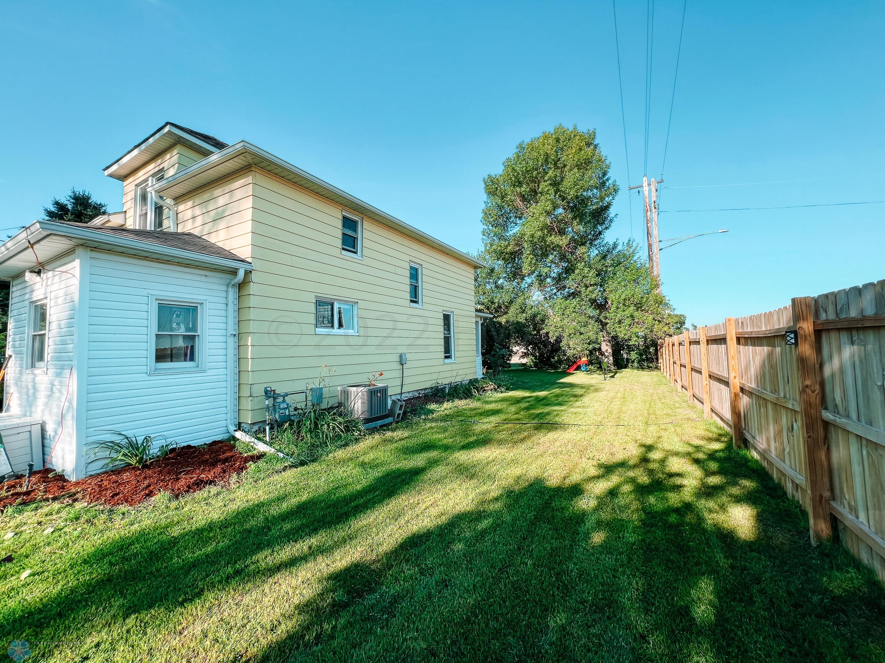 Side yard