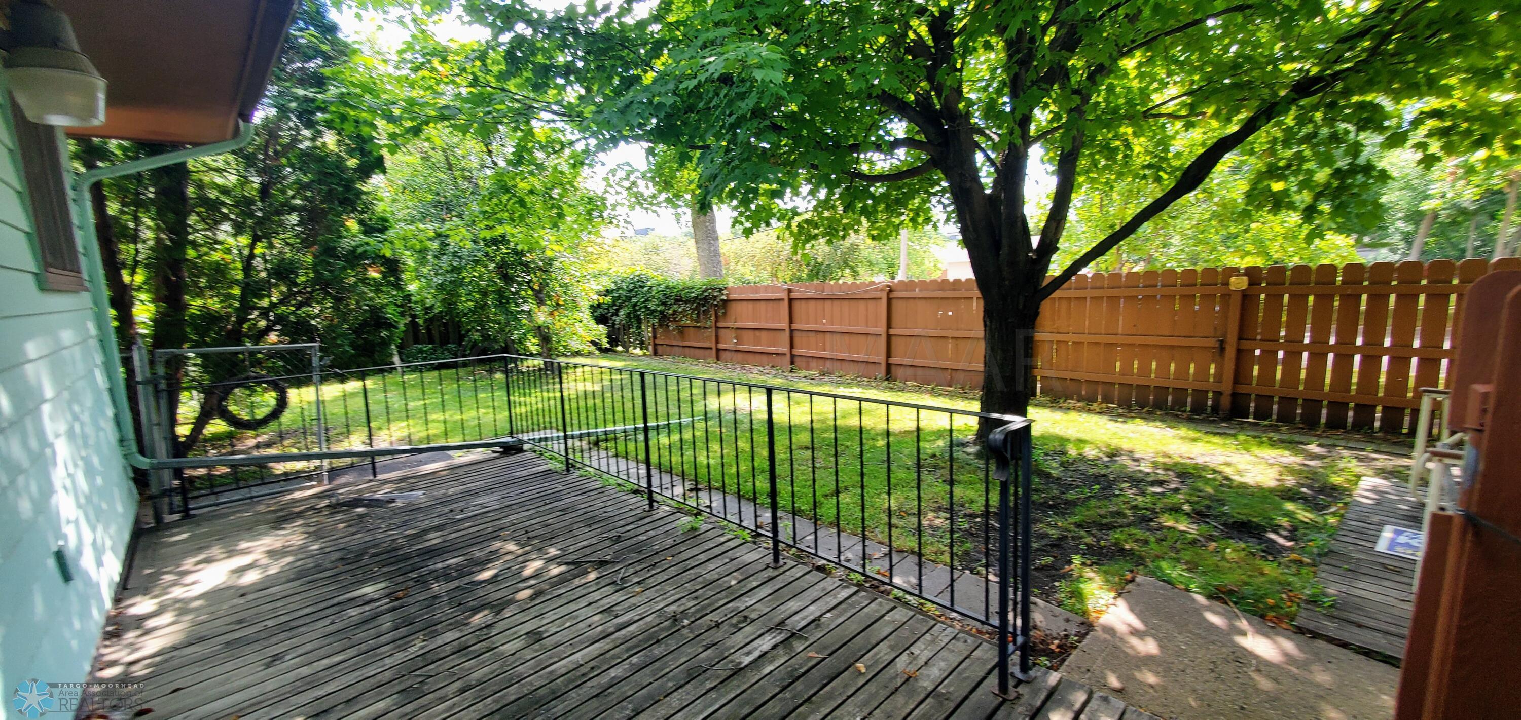 Fenced Yard
