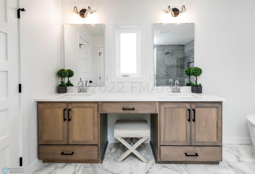 Primary Bath Vanity