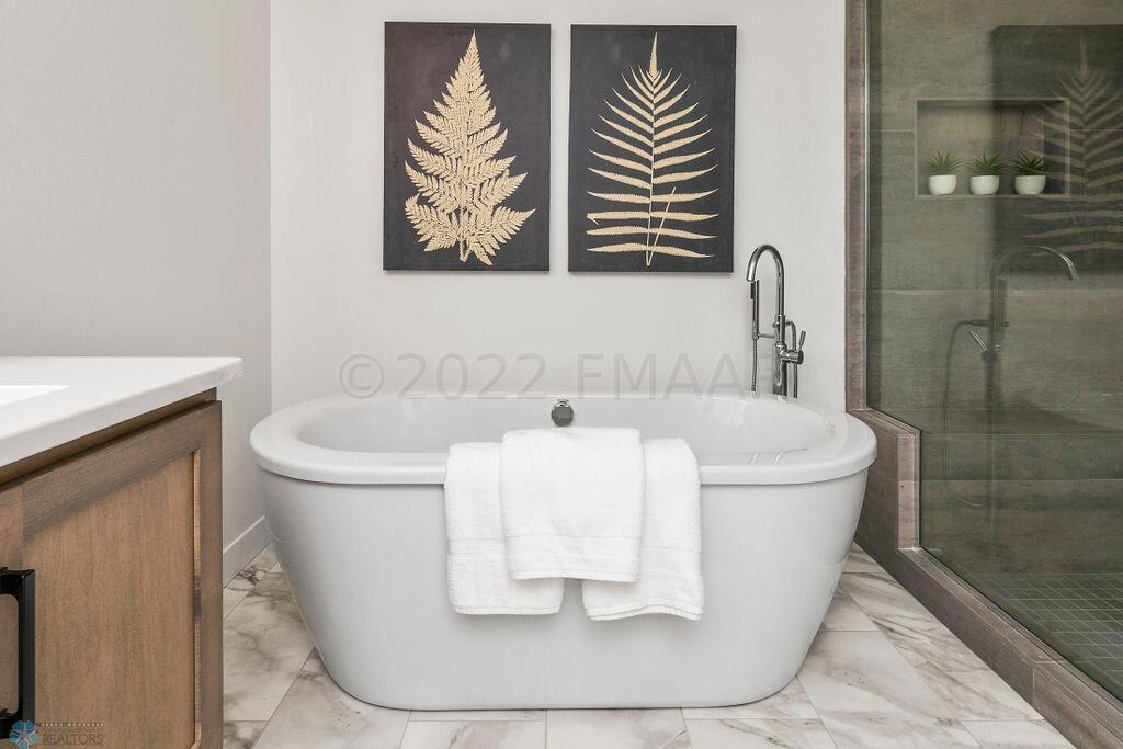 Primary Bath Soaker Tub