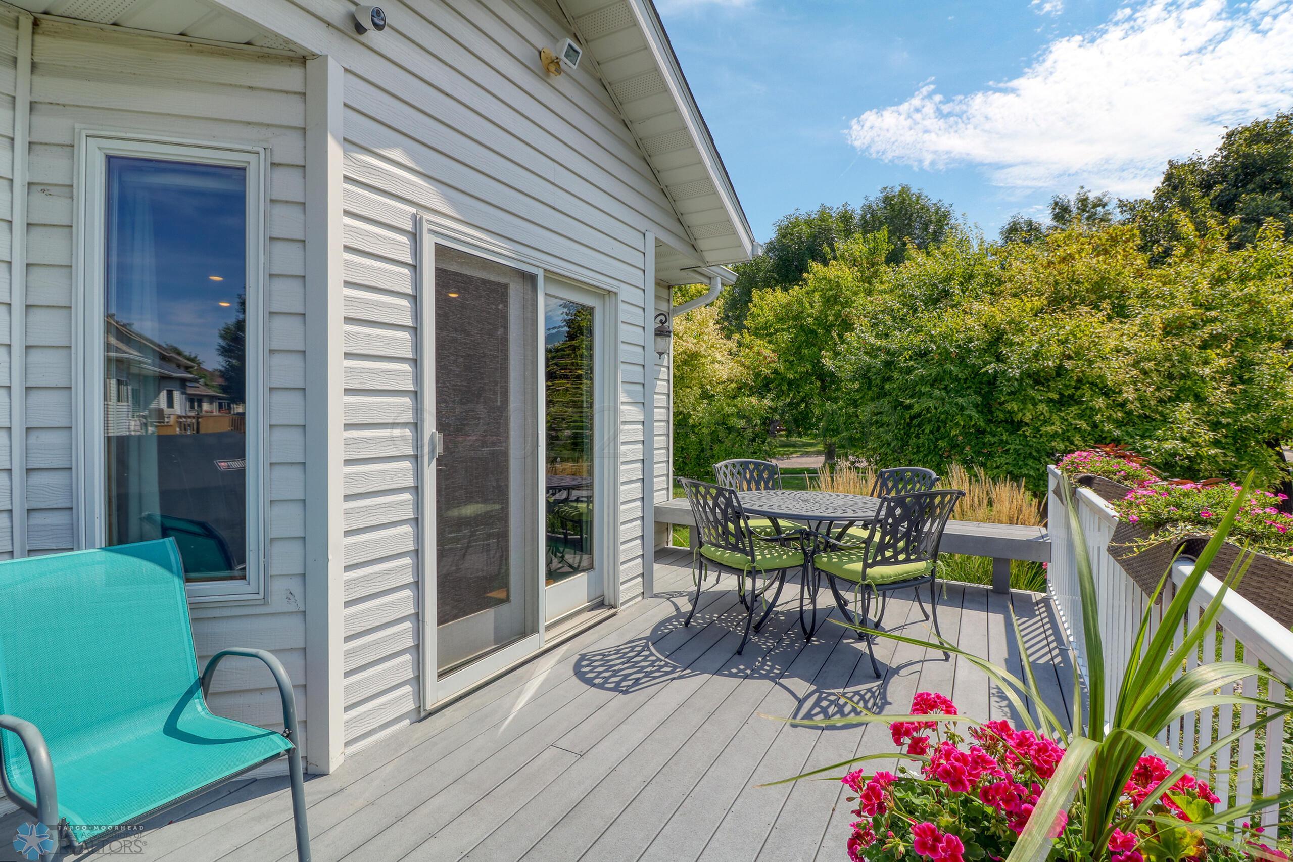 Backyard Deck1_2