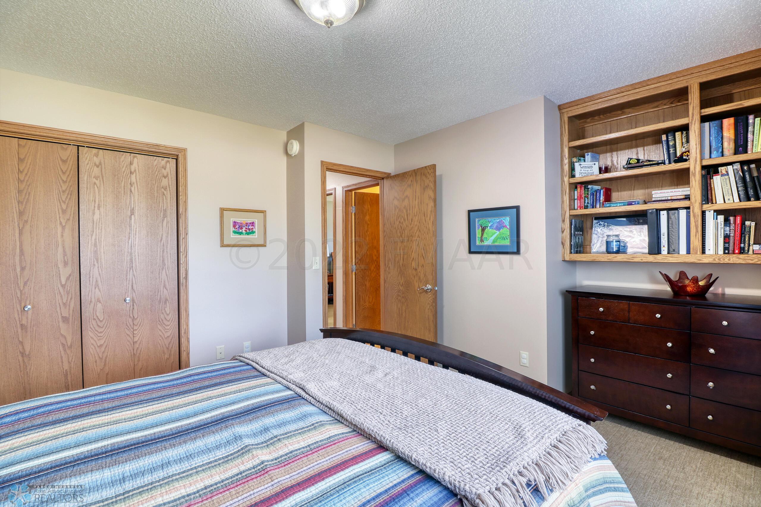 Bedroom2_2