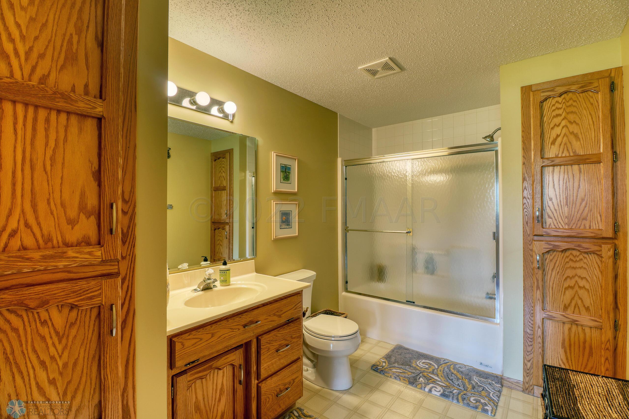Basement Bathroom1_1