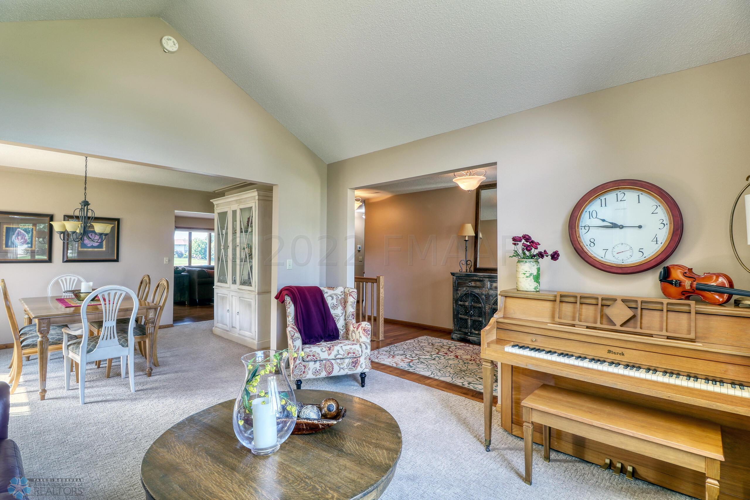 Piano Room1_3