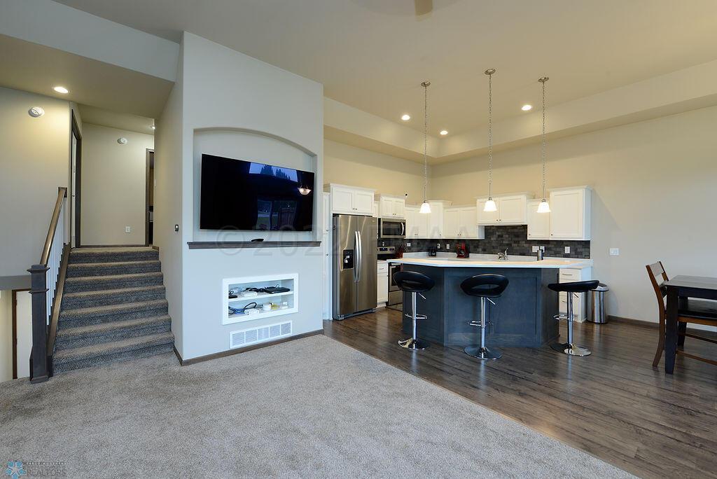 6070 14th St S Fargo
