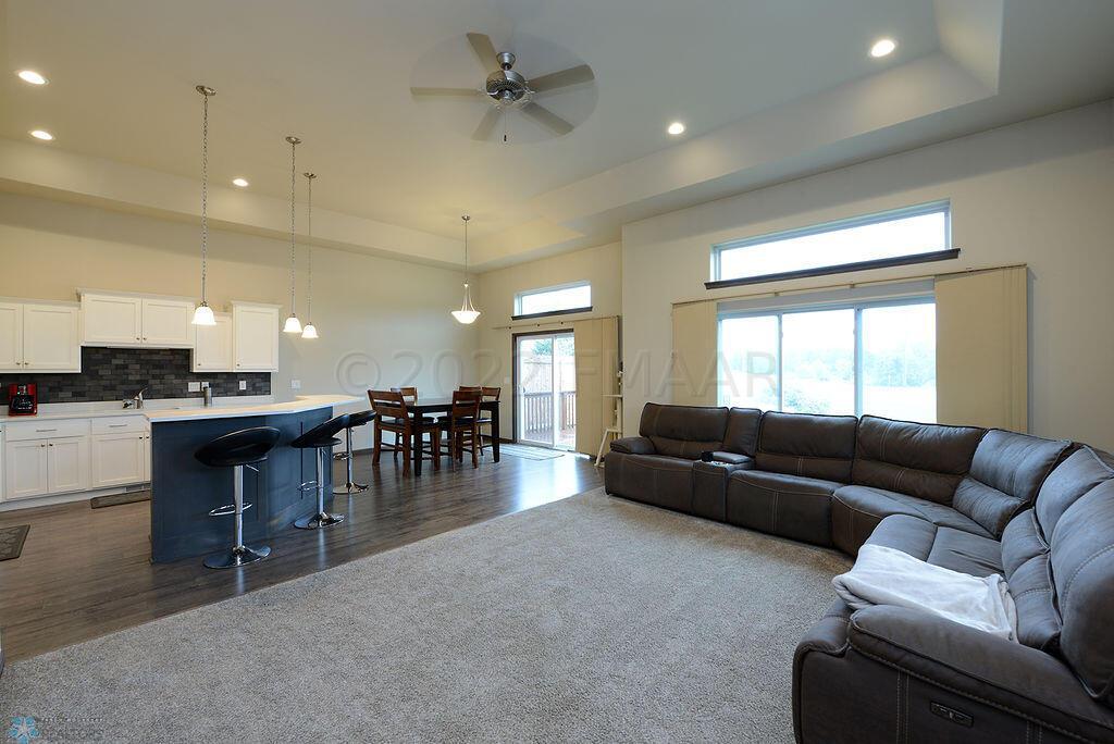 6070 14th St S Fargo