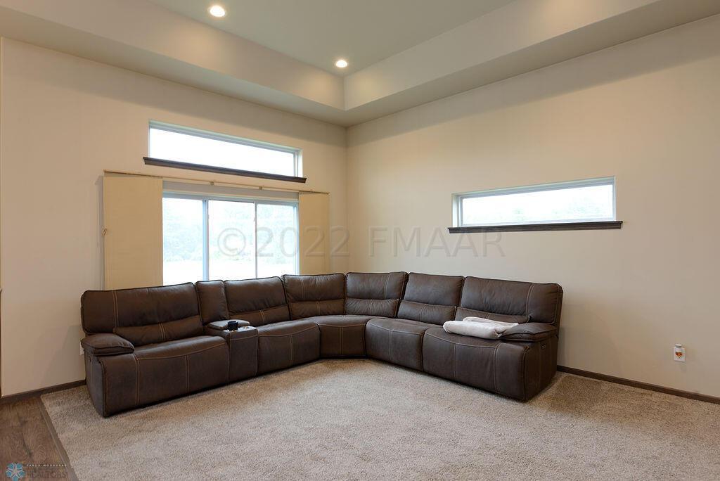 6070 14th St S Fargo