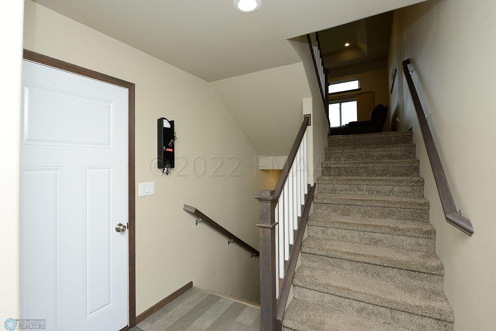 6070 14th St S Fargo