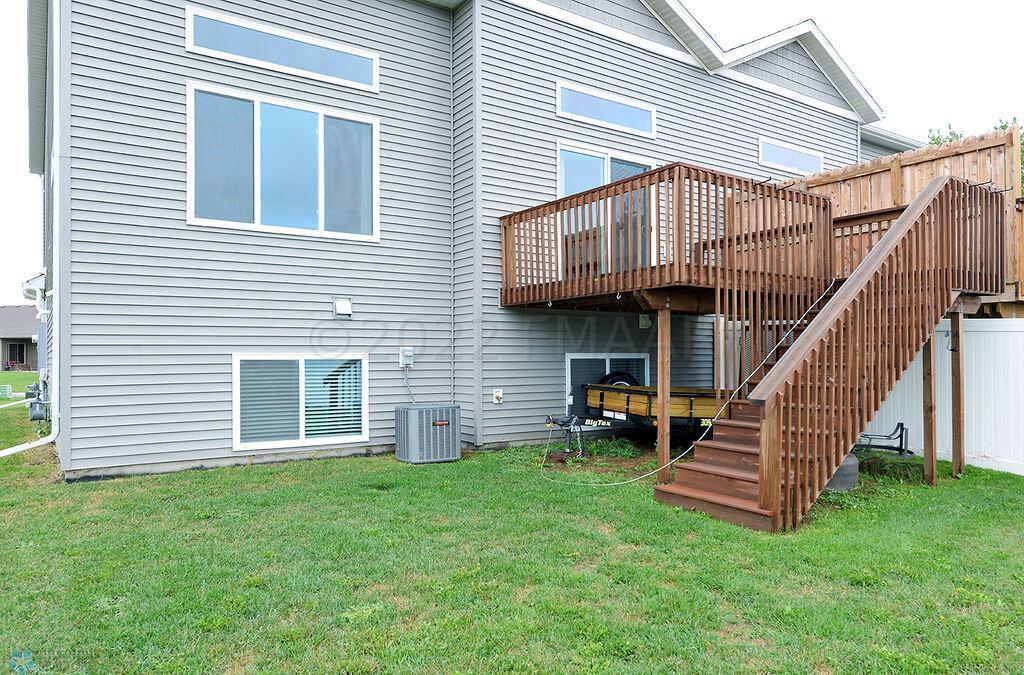 6070 14th St S Fargo