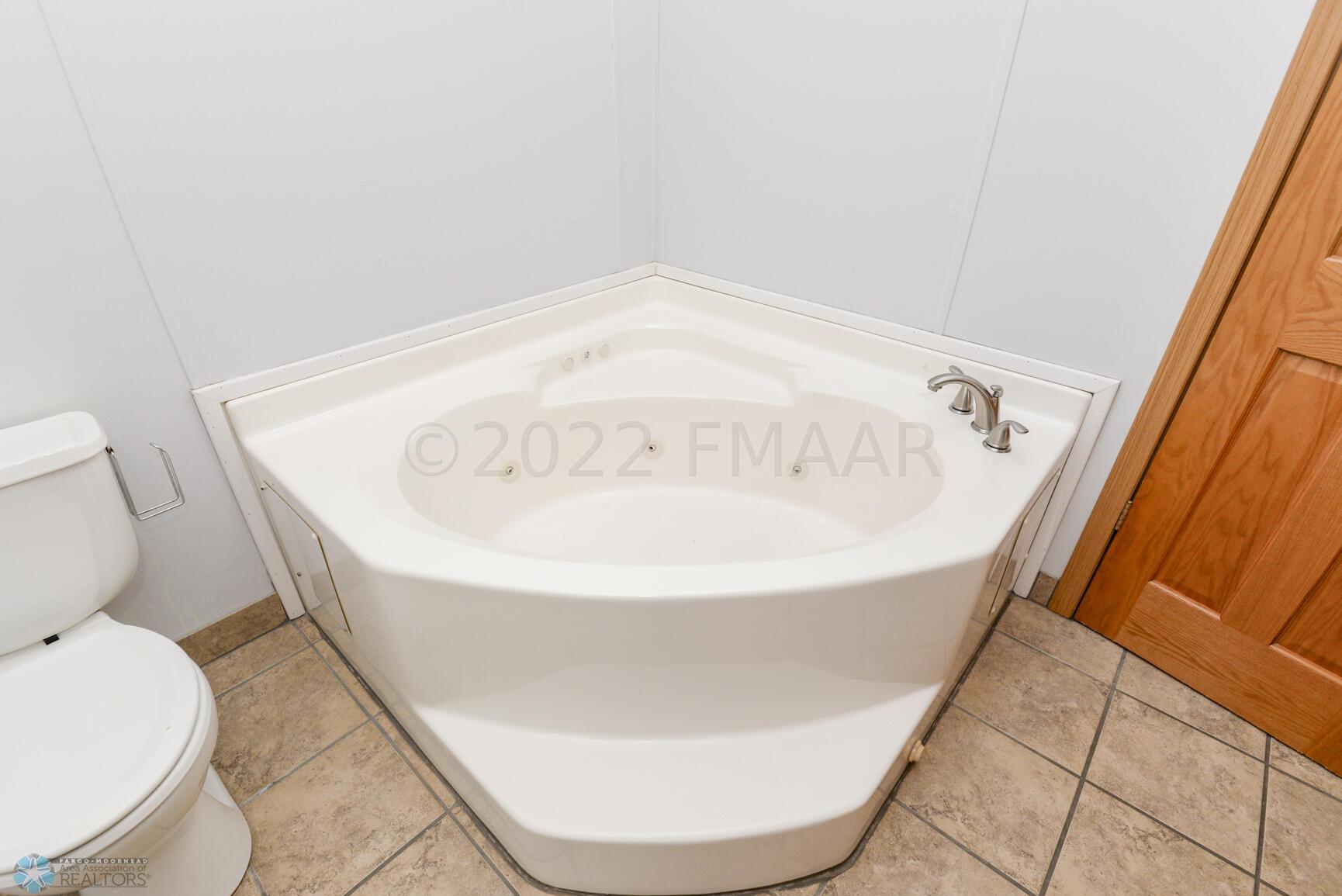 Soaking Tub