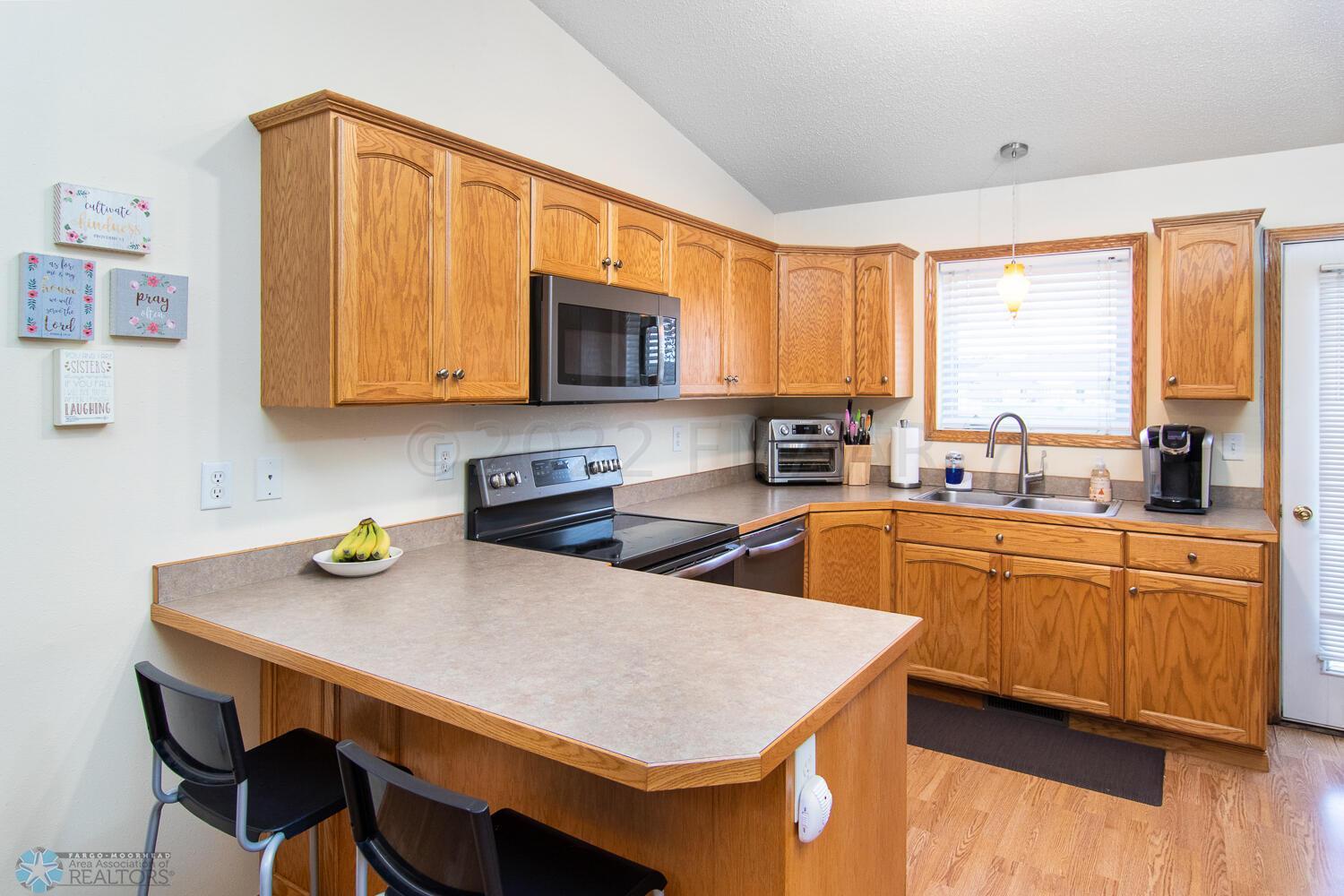 Kitchen Wide