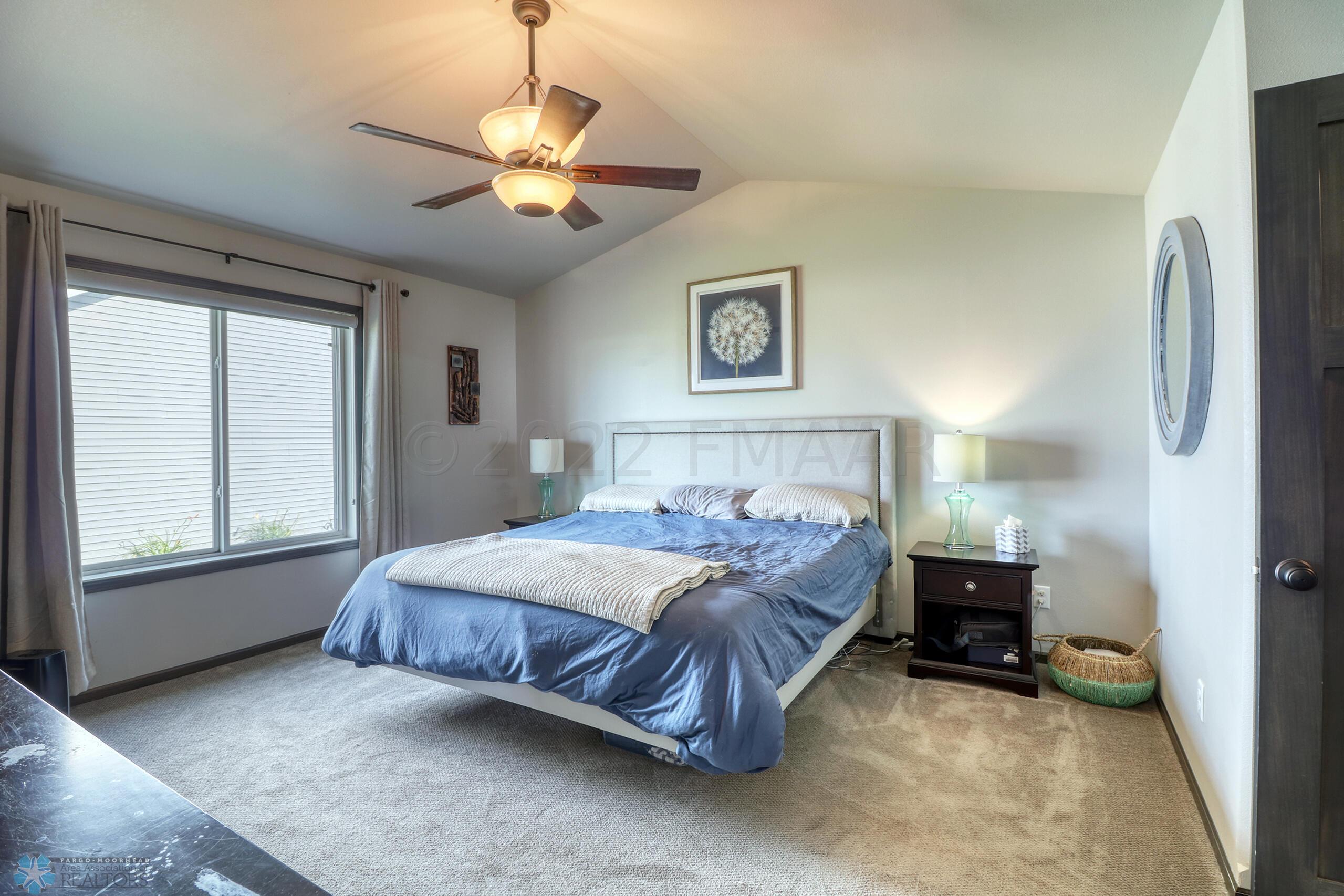Master Bedroom1_1