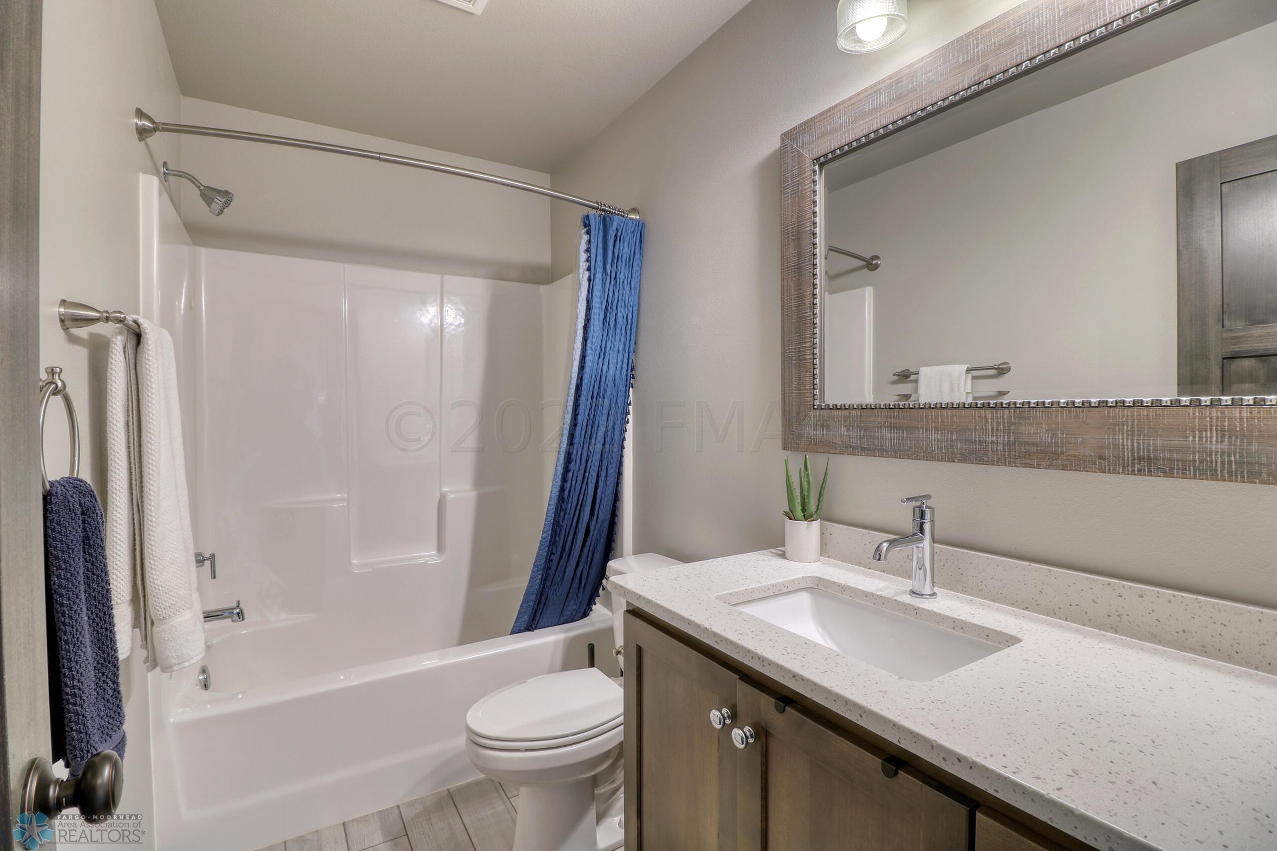 Bathroom1_1