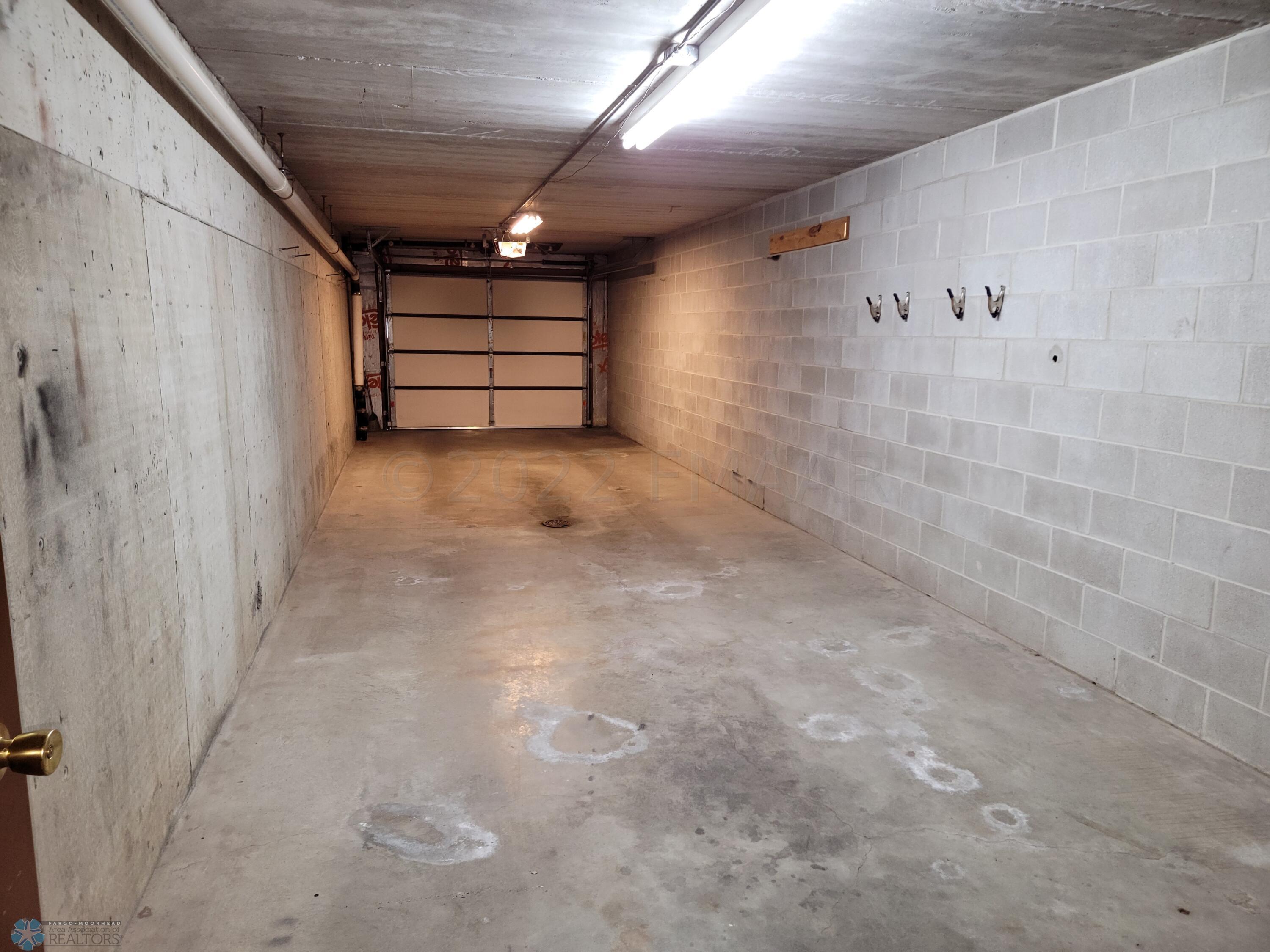 Tandem Garage