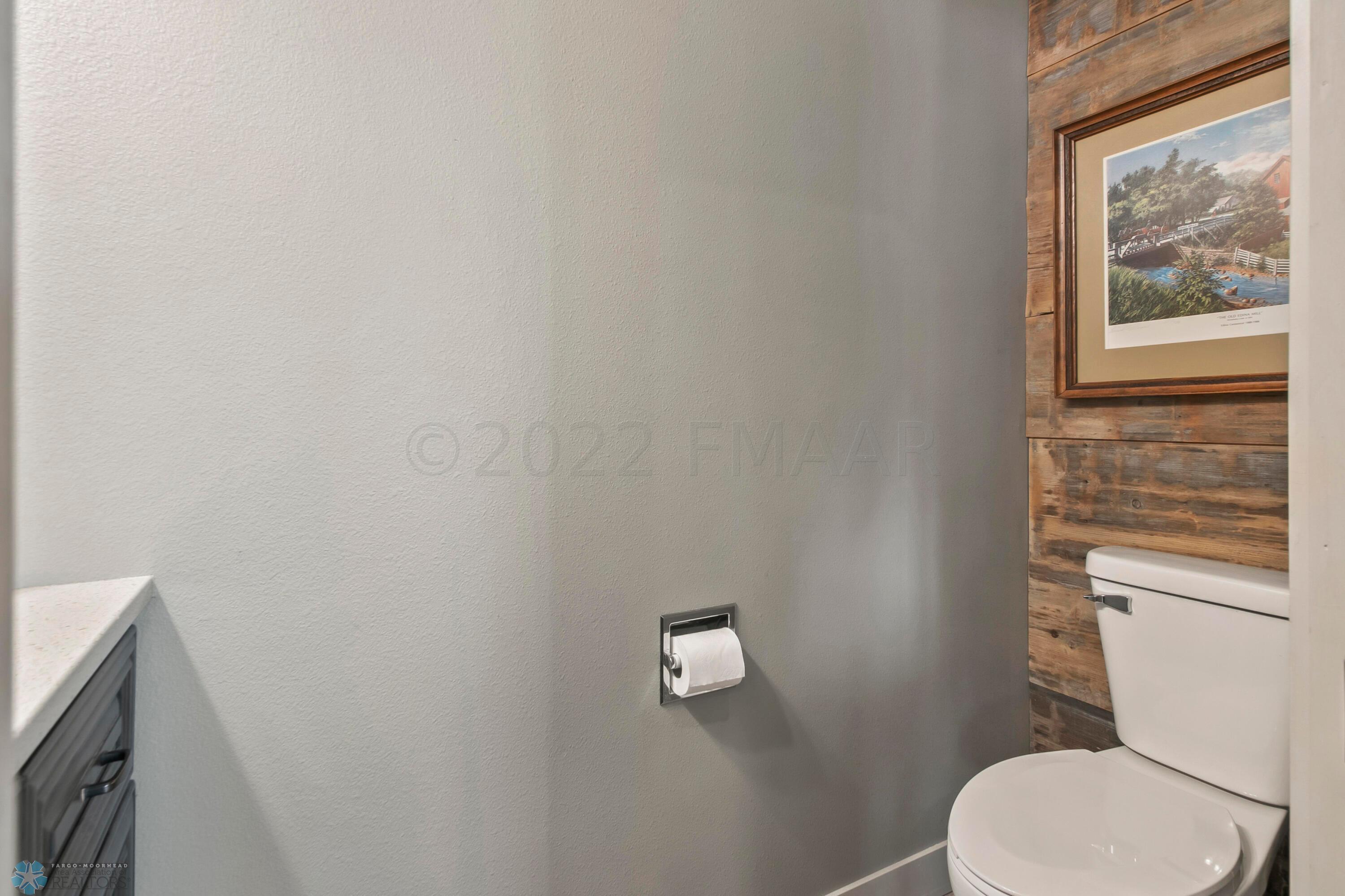 Main Floor 1/2 Bath
