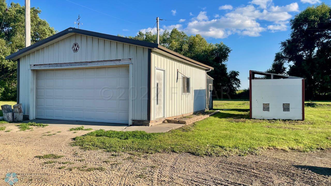 (16) 2 Stall Insulated Garage