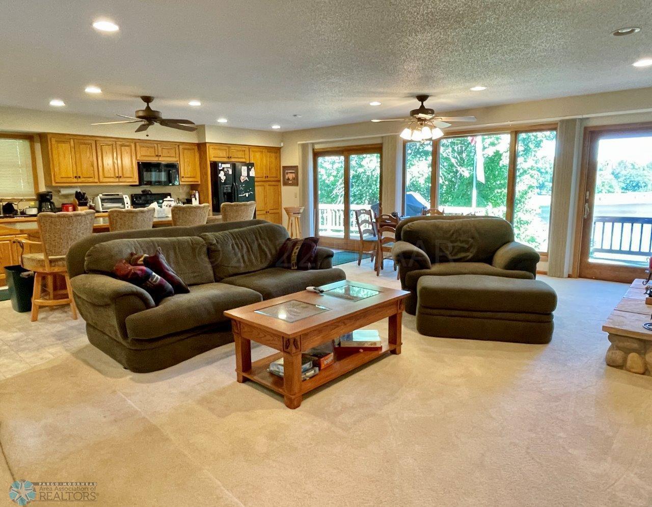 6-Open living area