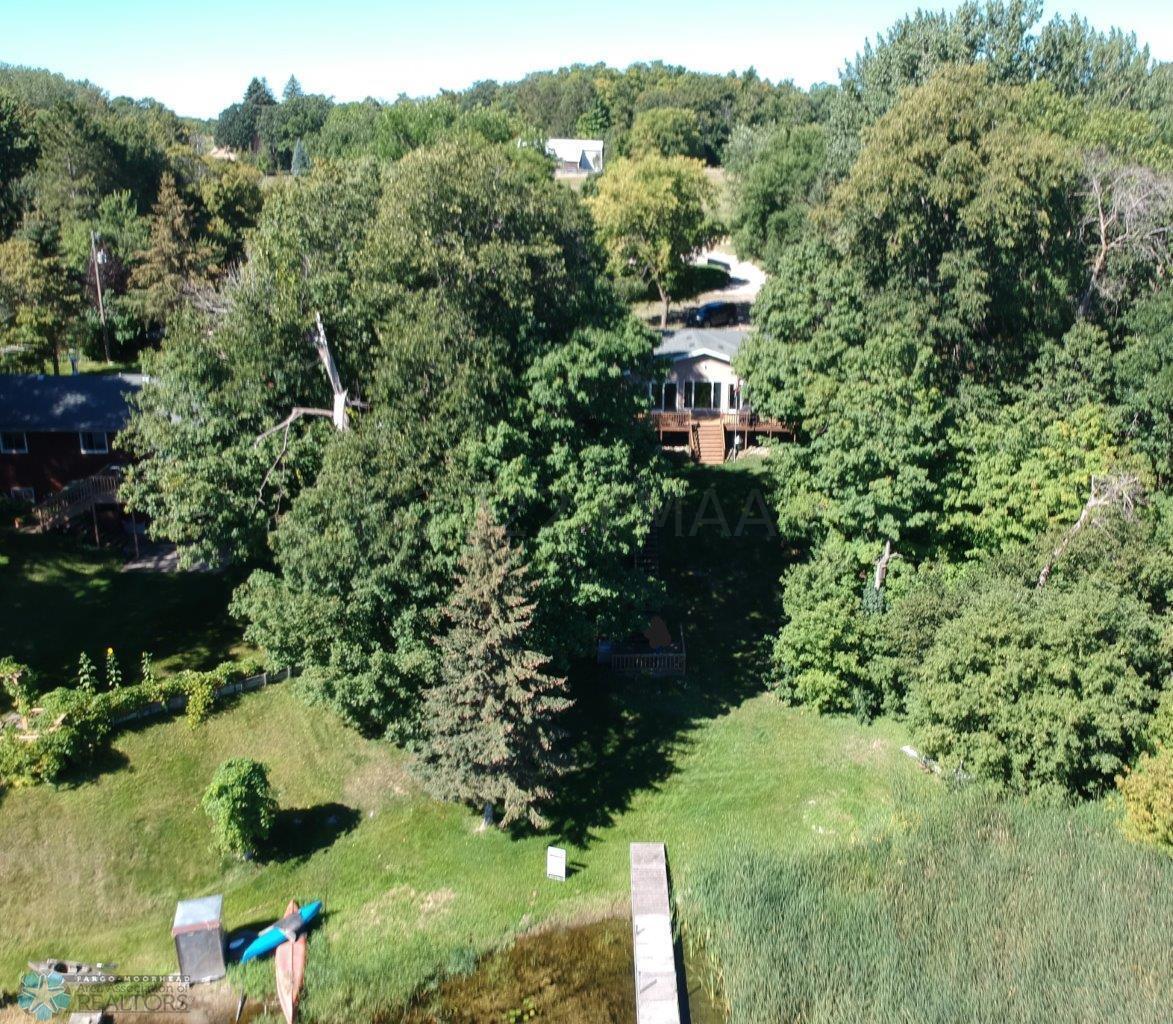 18-Lakeside aerial