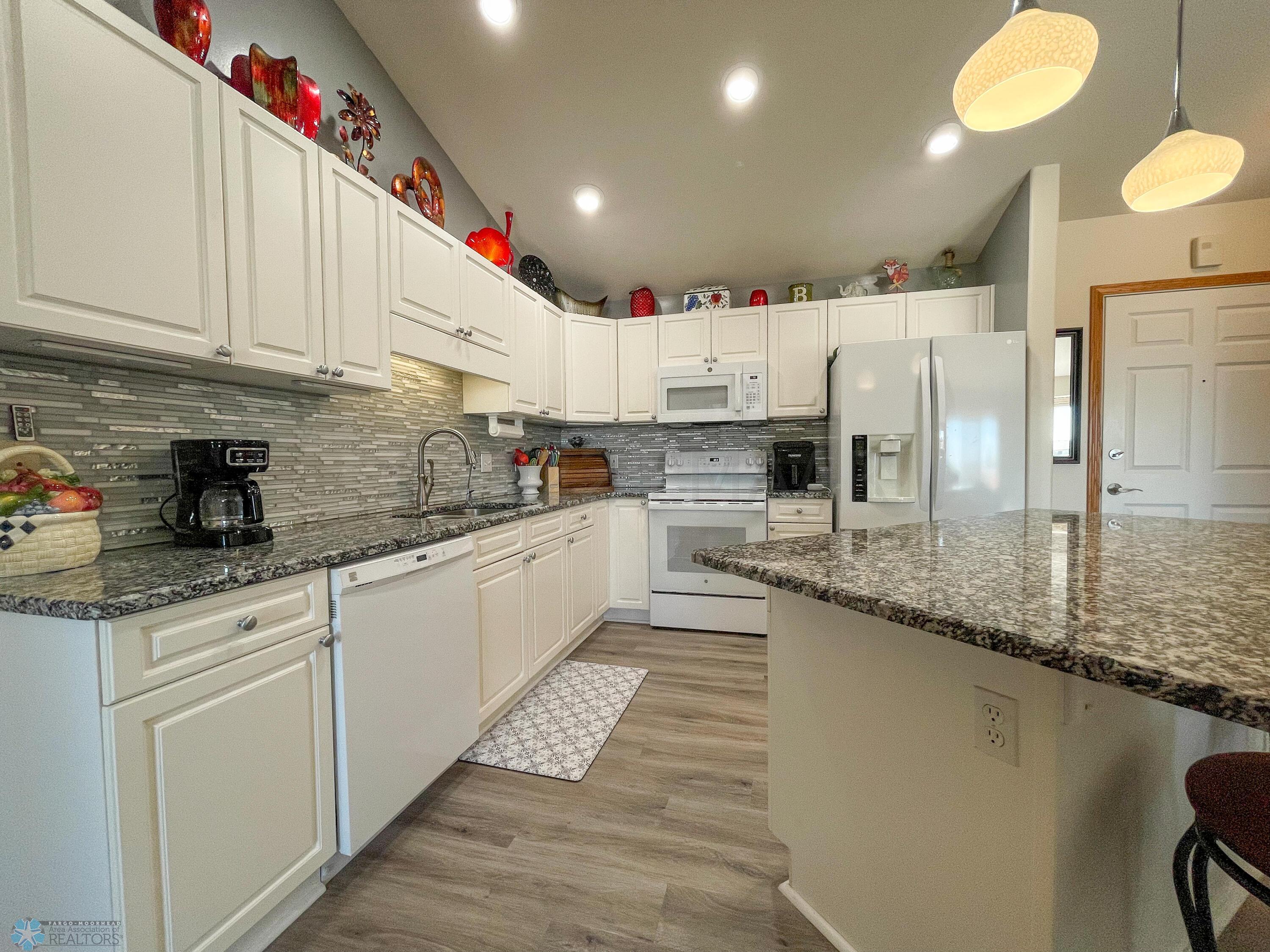 Kitchen2