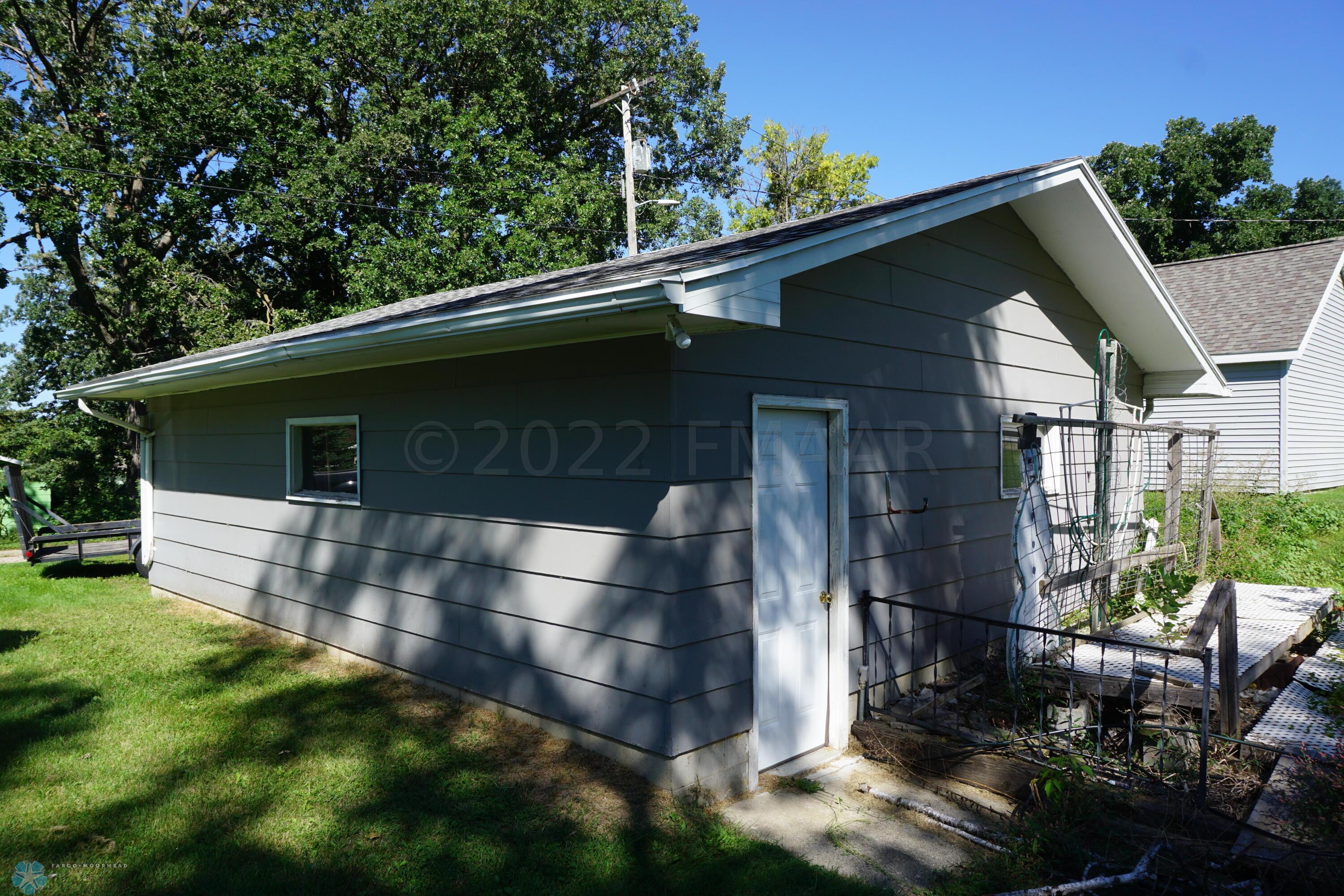 Sideview of double garage