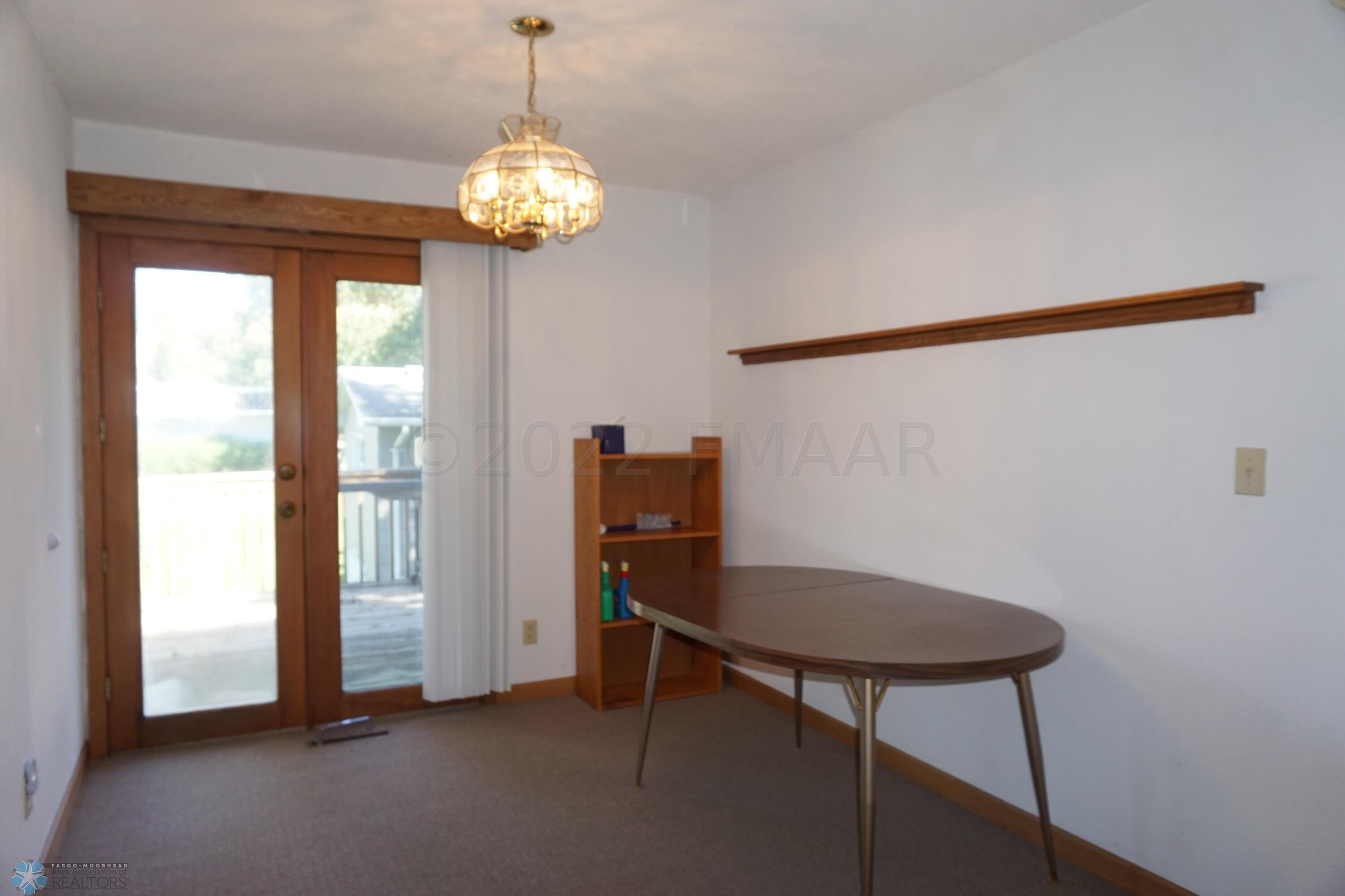 Dinning area/sliding door onto deck