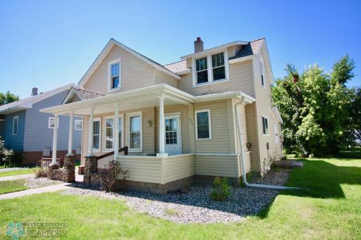 Photo for 414 MAIN Avenue S, Hankinson, ND 58041 - Listing #7420963 414 MAIN Avenue S, Hankinson, ND 58041