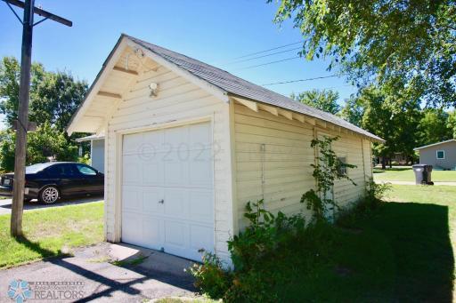 Photo for 414 MAIN Avenue S, Hankinson, ND 58041 - Listing #7420963 414 MAIN Avenue S, Hankinson, ND 58041