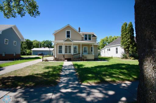 Photo for 414 MAIN Avenue S, Hankinson, ND 58041 - Listing #7420963 414 MAIN Avenue S, Hankinson, ND 58041