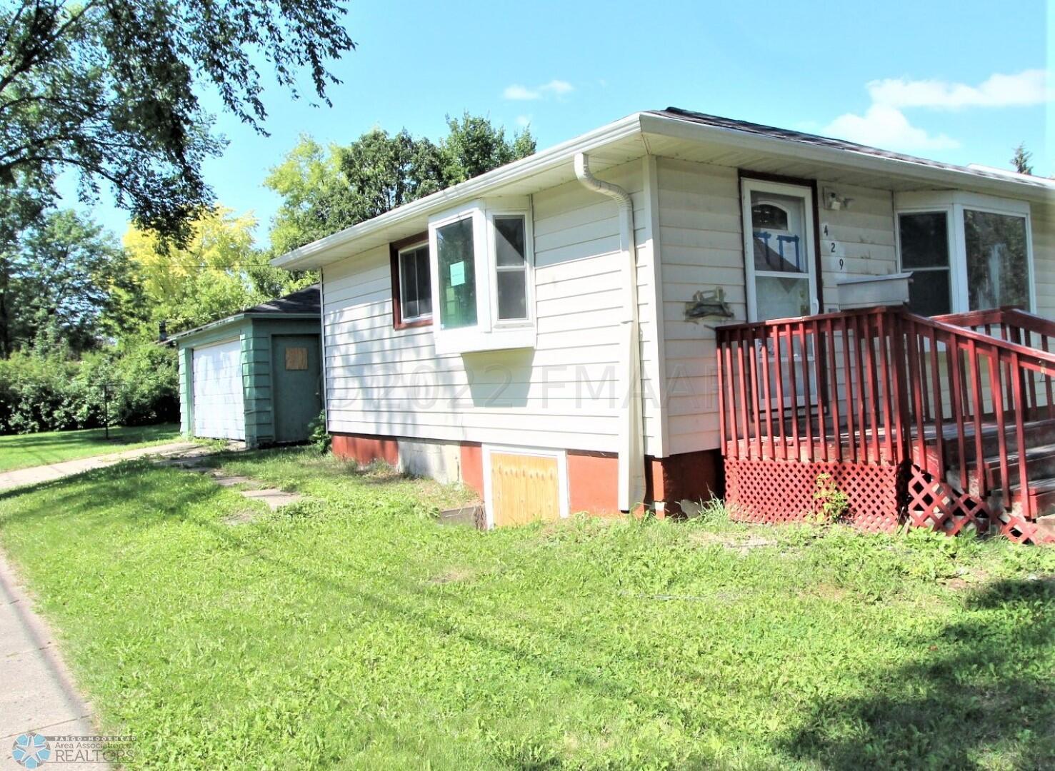 1 B SIDE LEFT