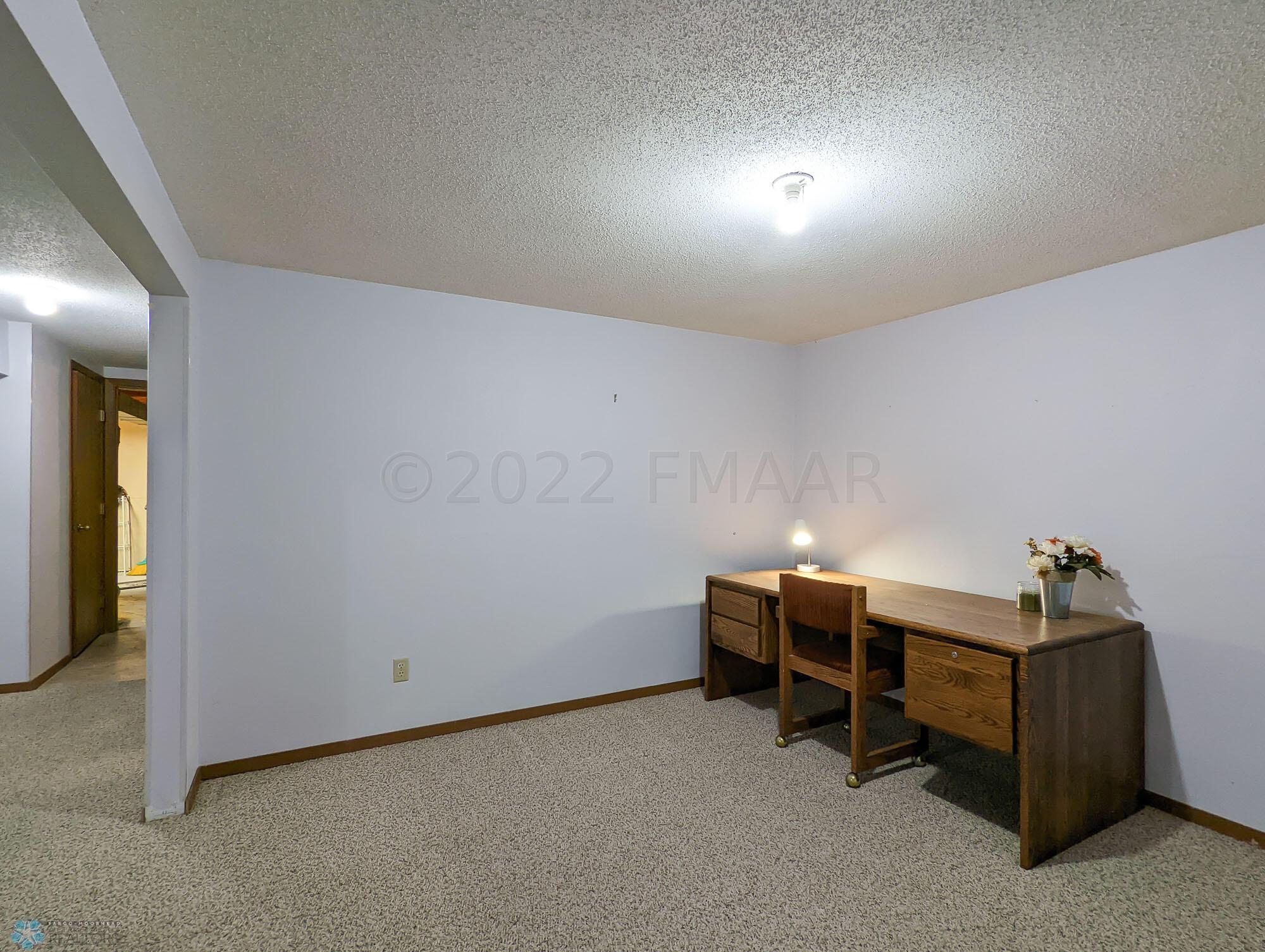 L2P042-143358768