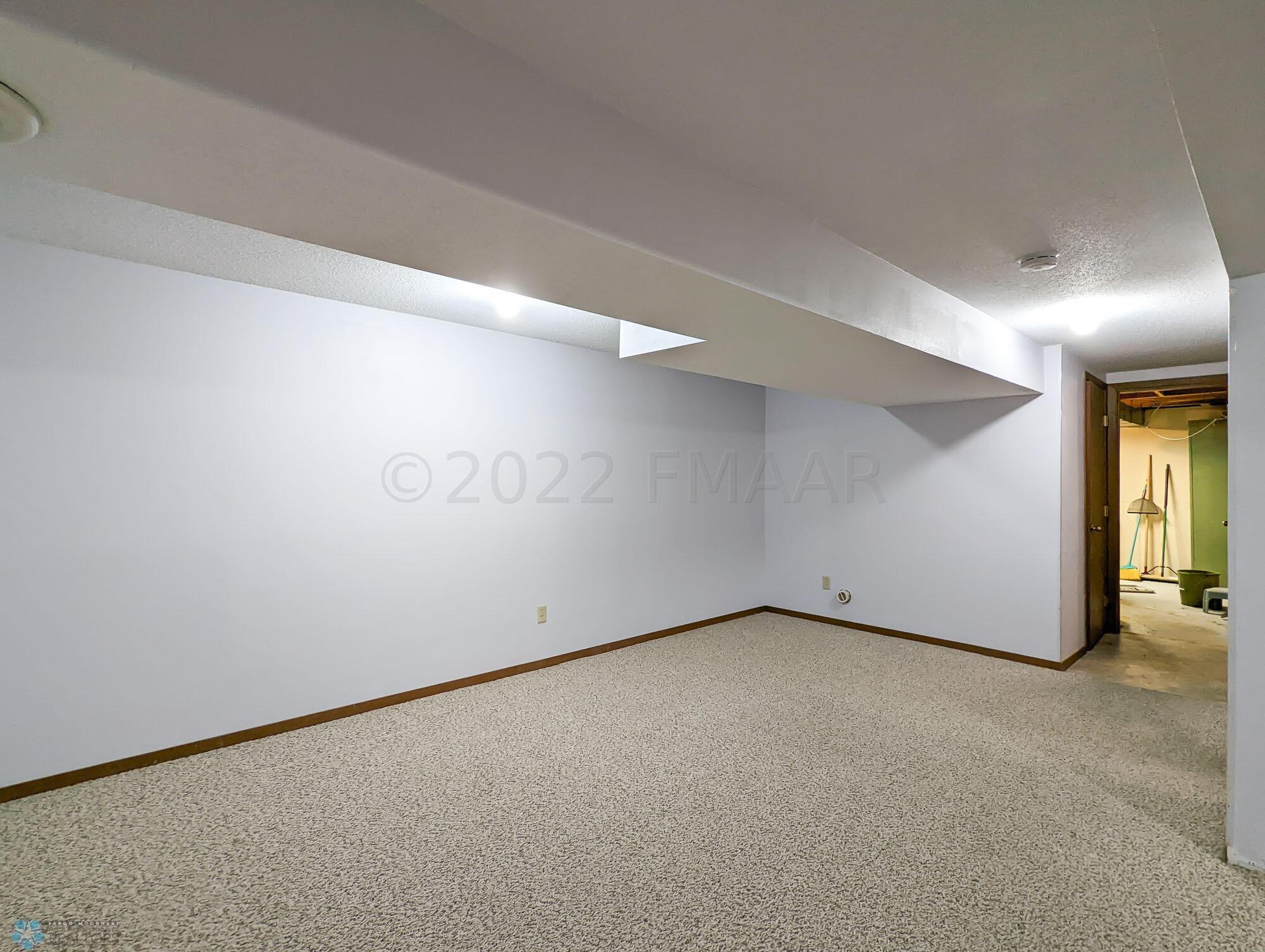 L2P044-143424092