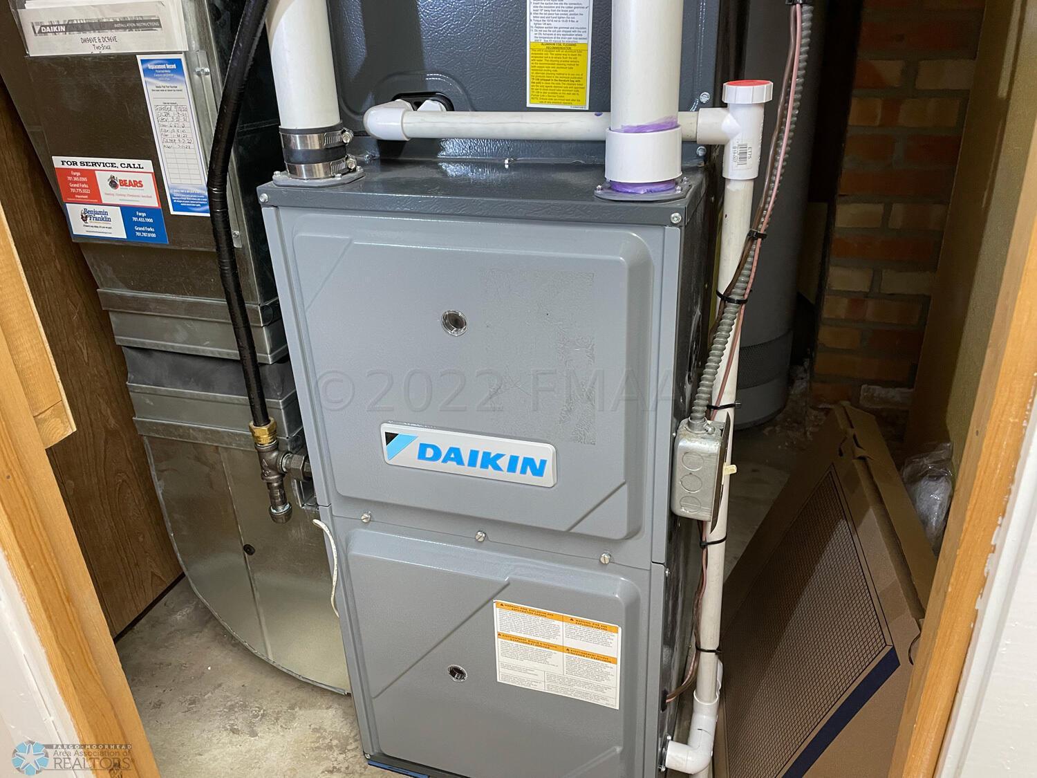 New-high-efficiency-gas-forced-air-furna