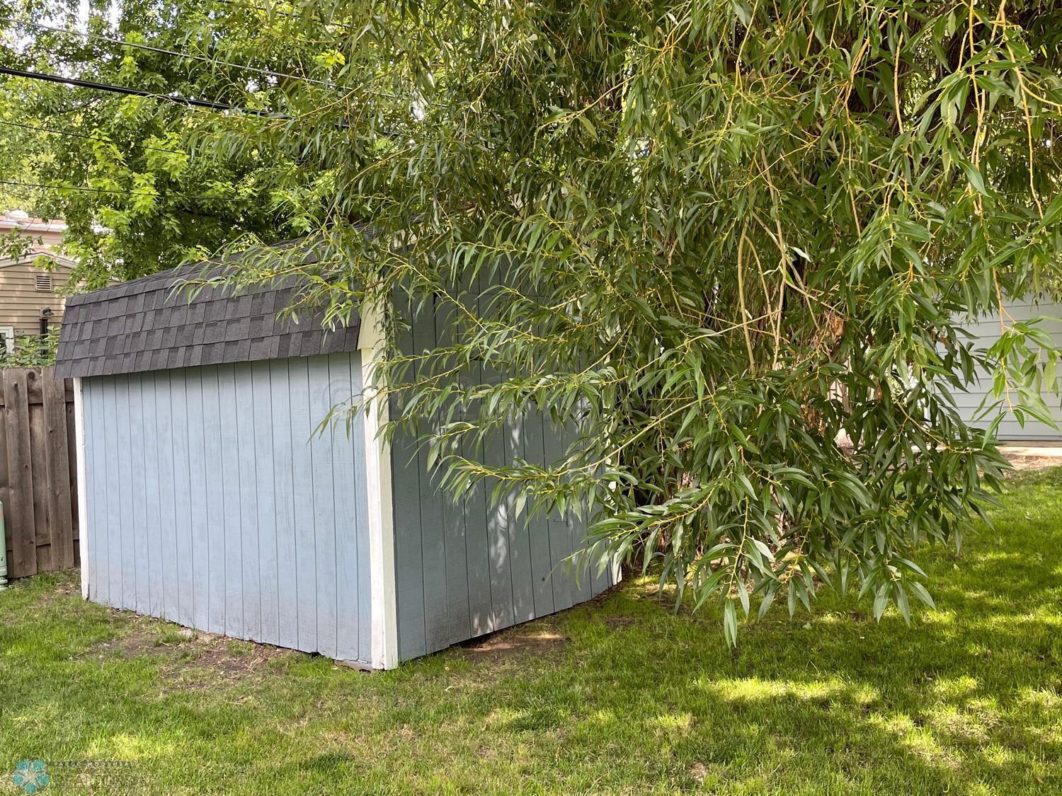 Storage-shed-included
